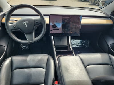 2020 Tesla Model 3 Standard Range Plus
