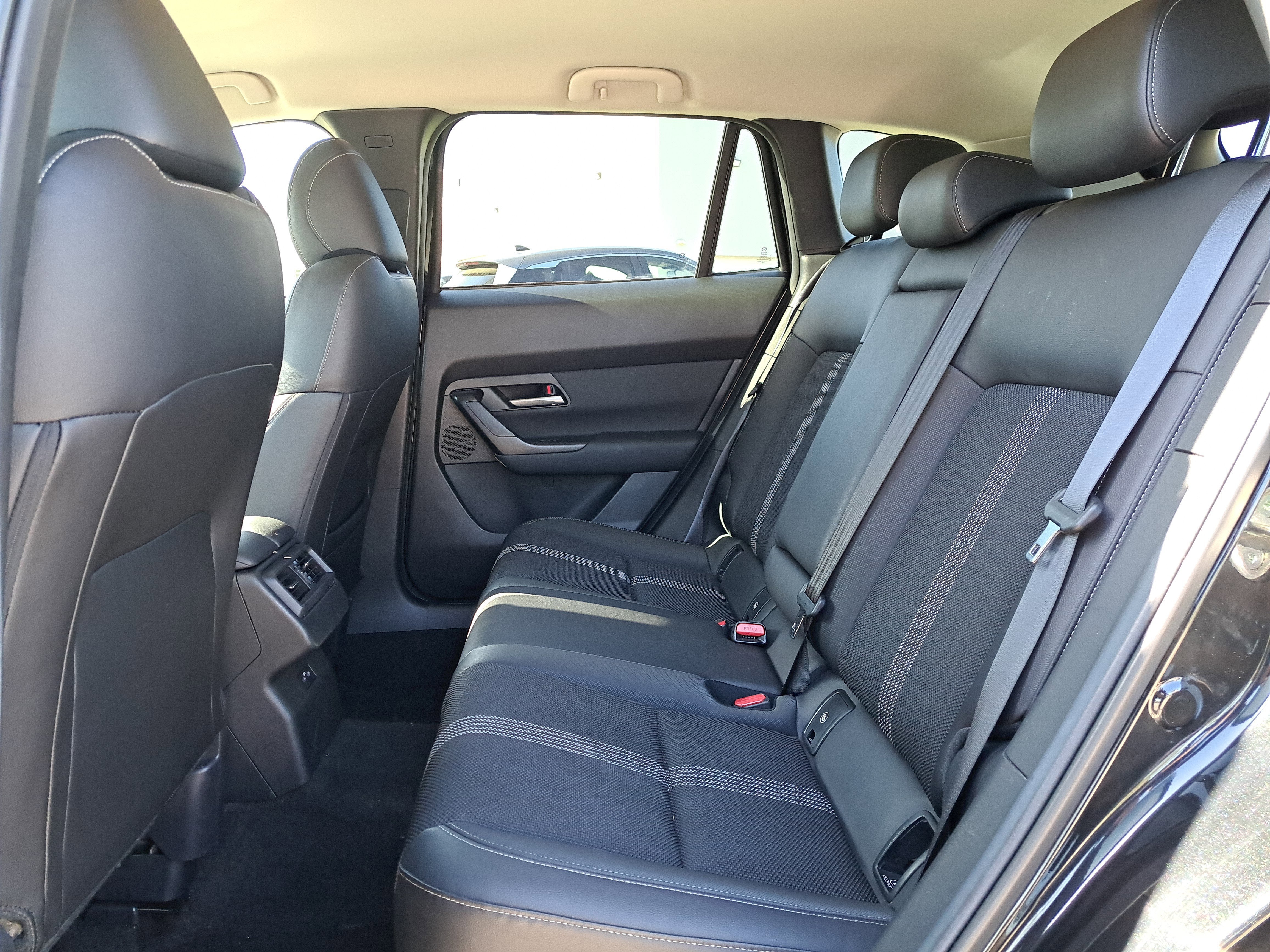 2025 Mazda Mazda CX-50 2.5 S Select Package