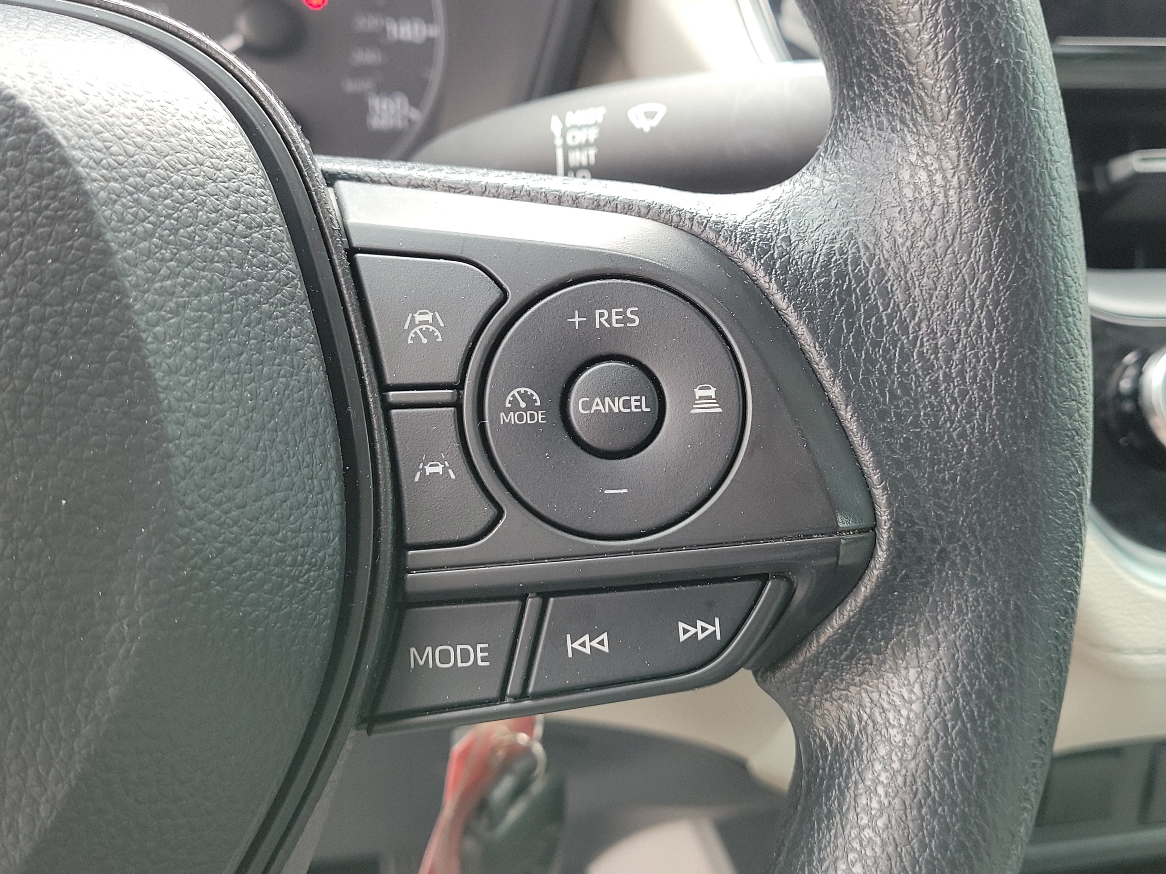 2024 Toyota Corolla Cross L