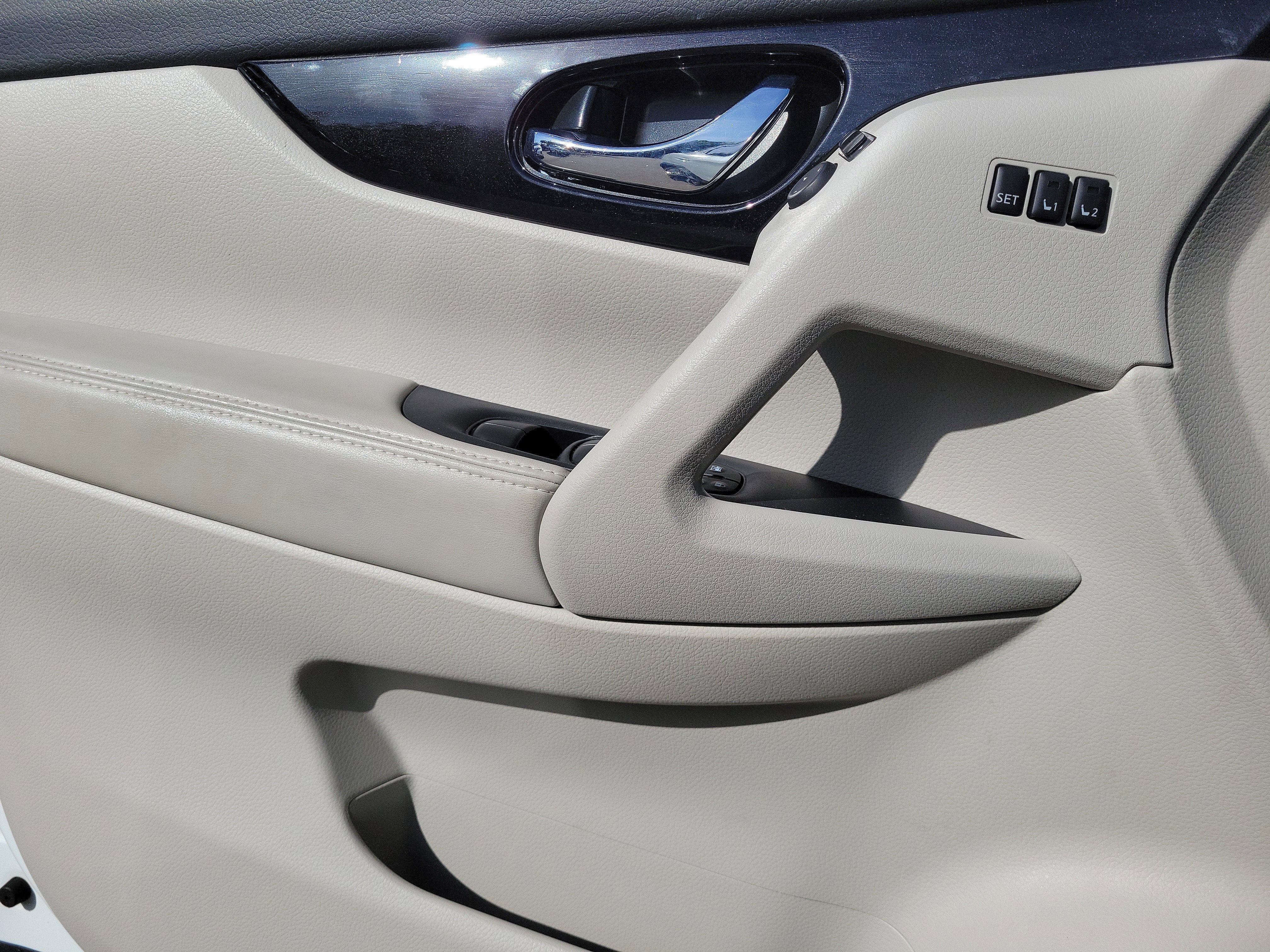 2021 Nissan Rogue Sport SL