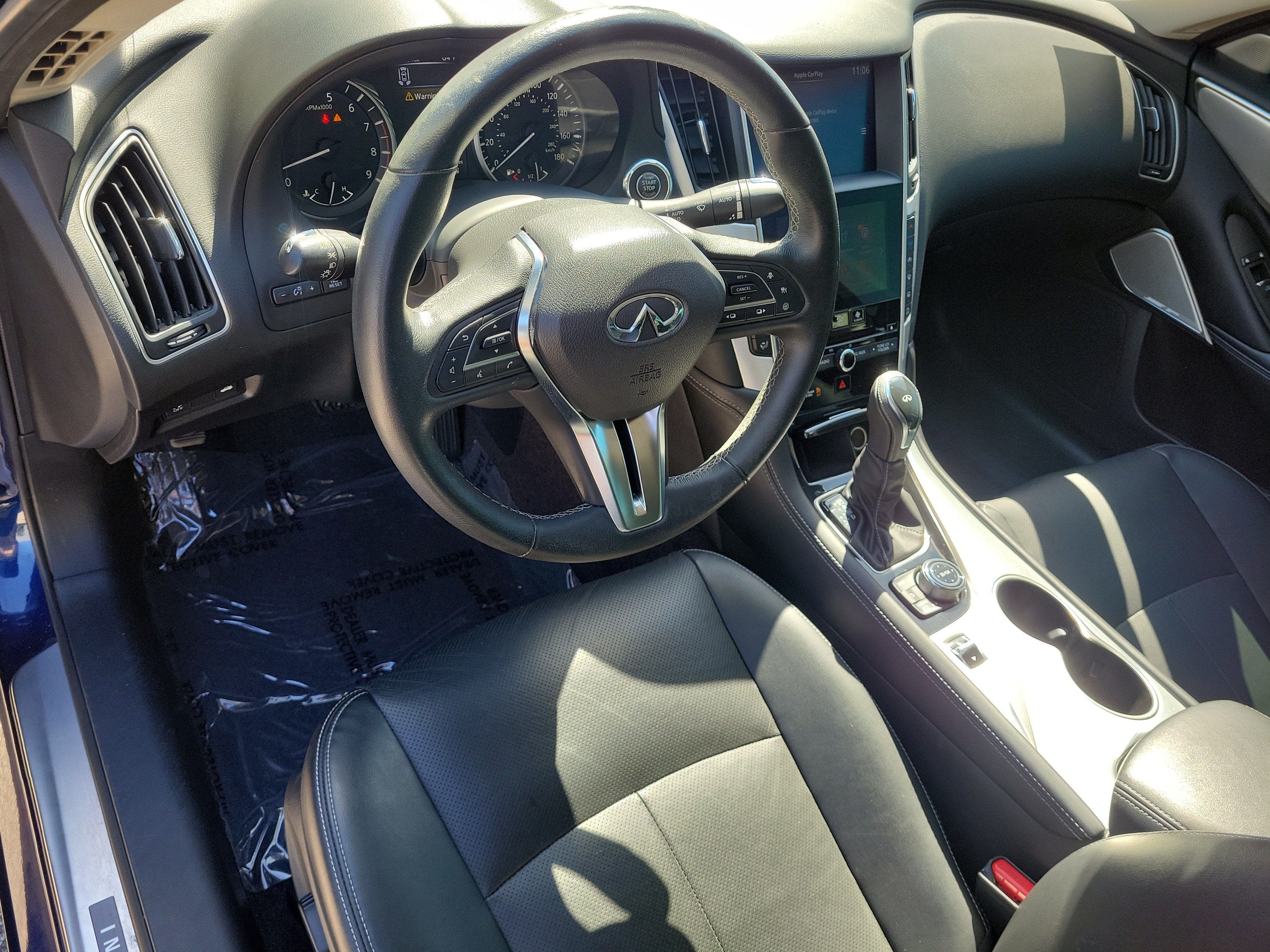 2023 INFINITI Q50 LUXE