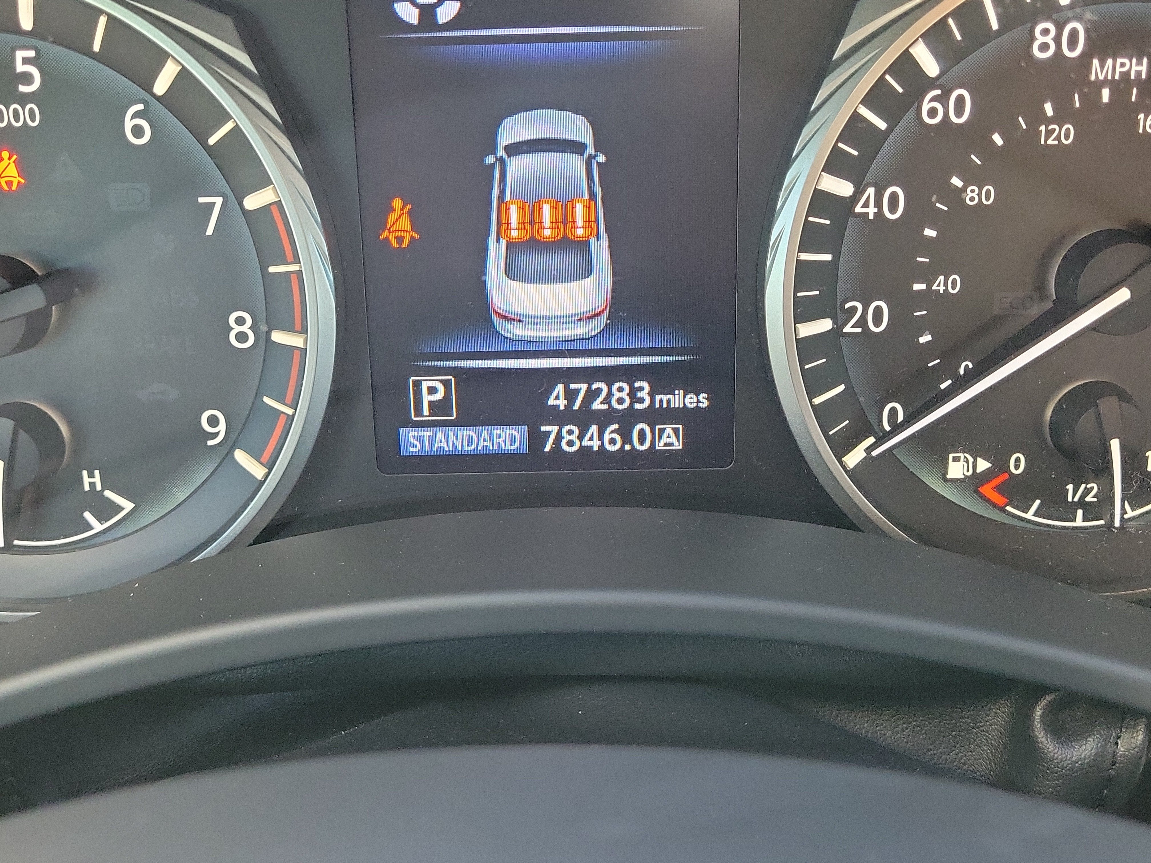 2023 INFINITI Q50 LUXE