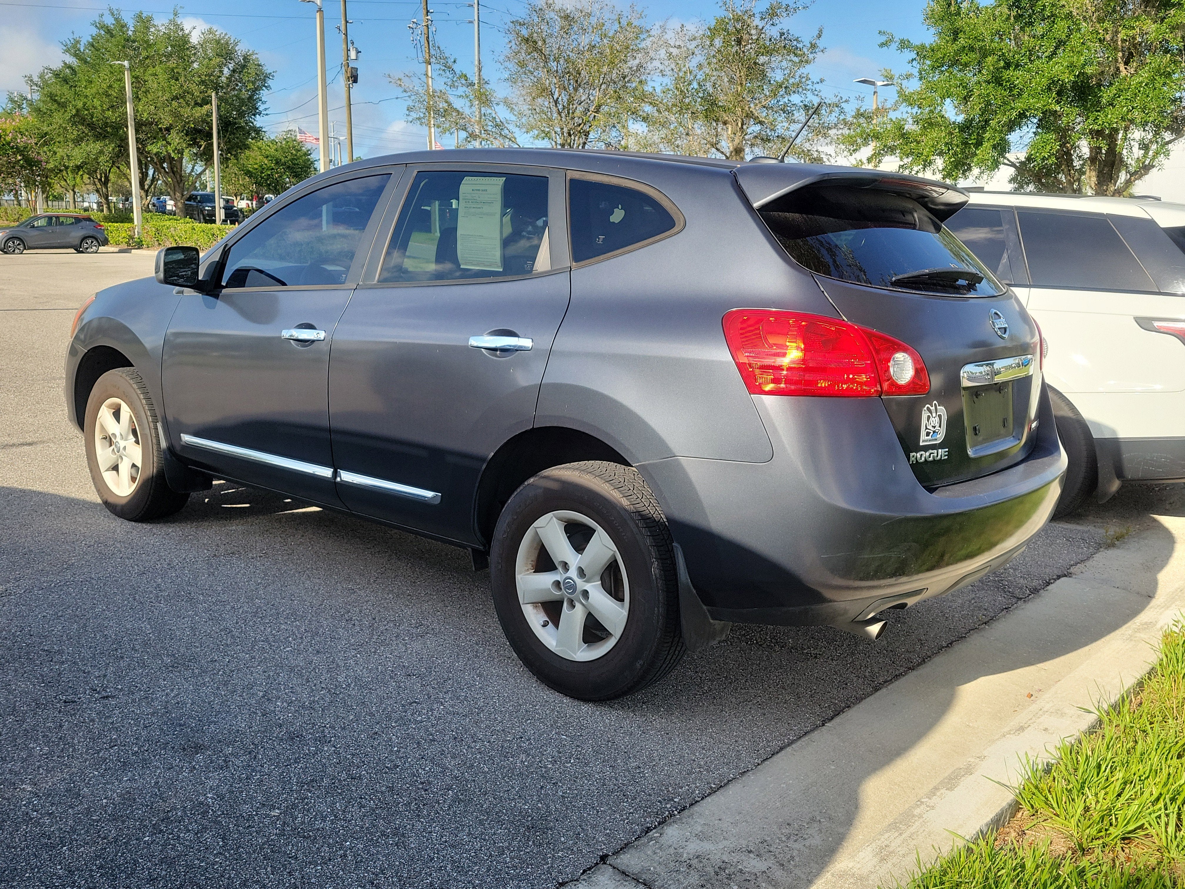 2013 Nissan Rogue S