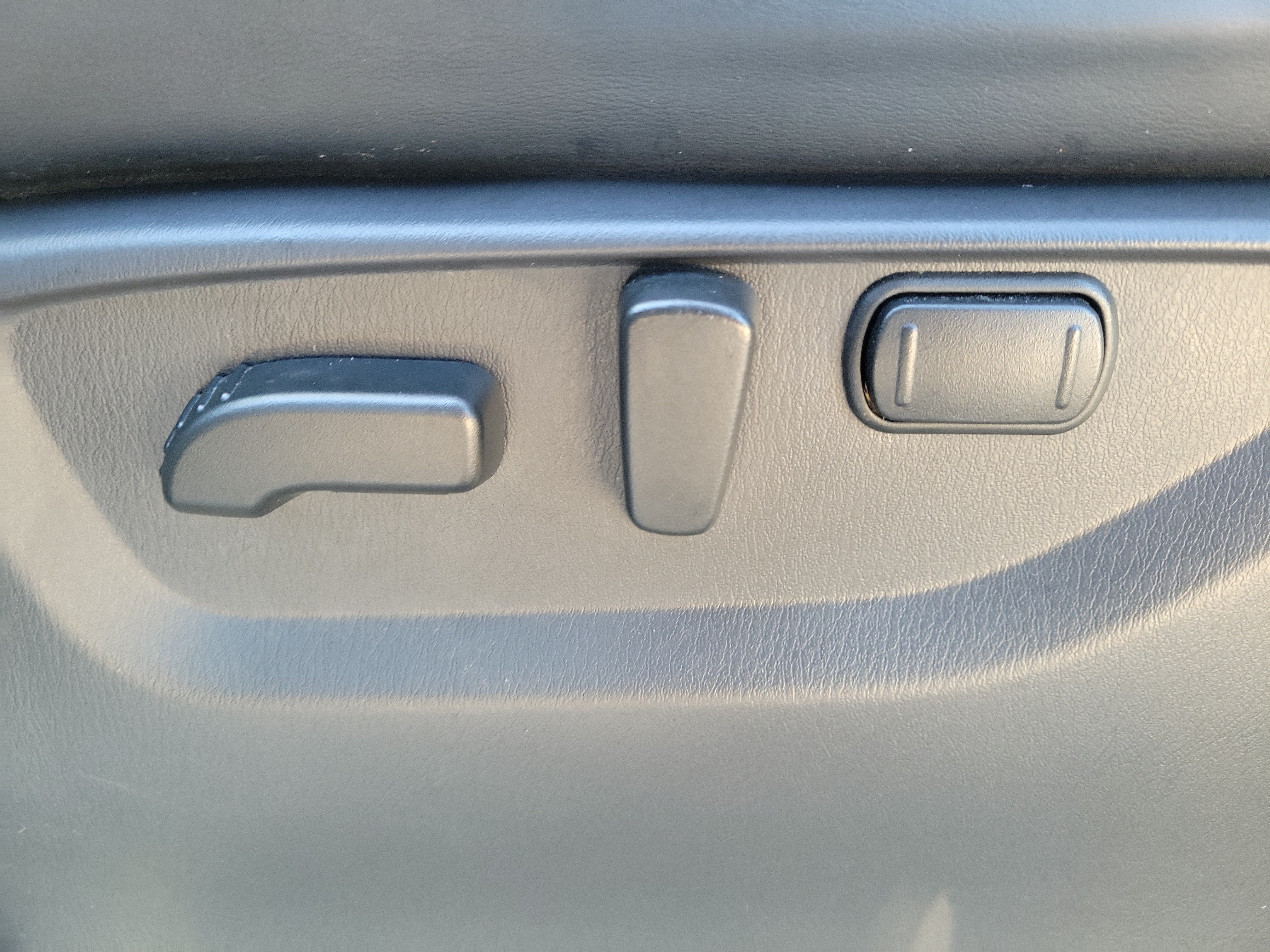 2023 Nissan Armada SV