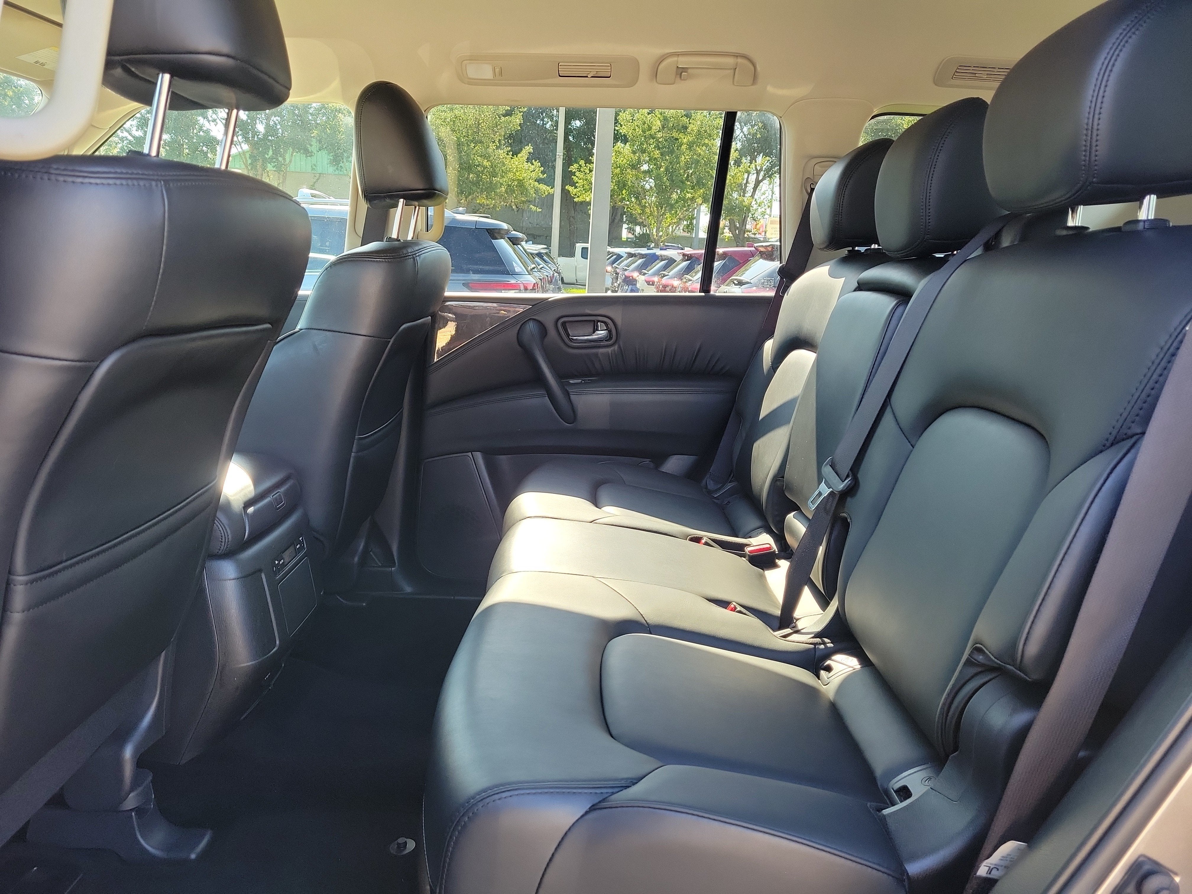 2023 Nissan Armada SV