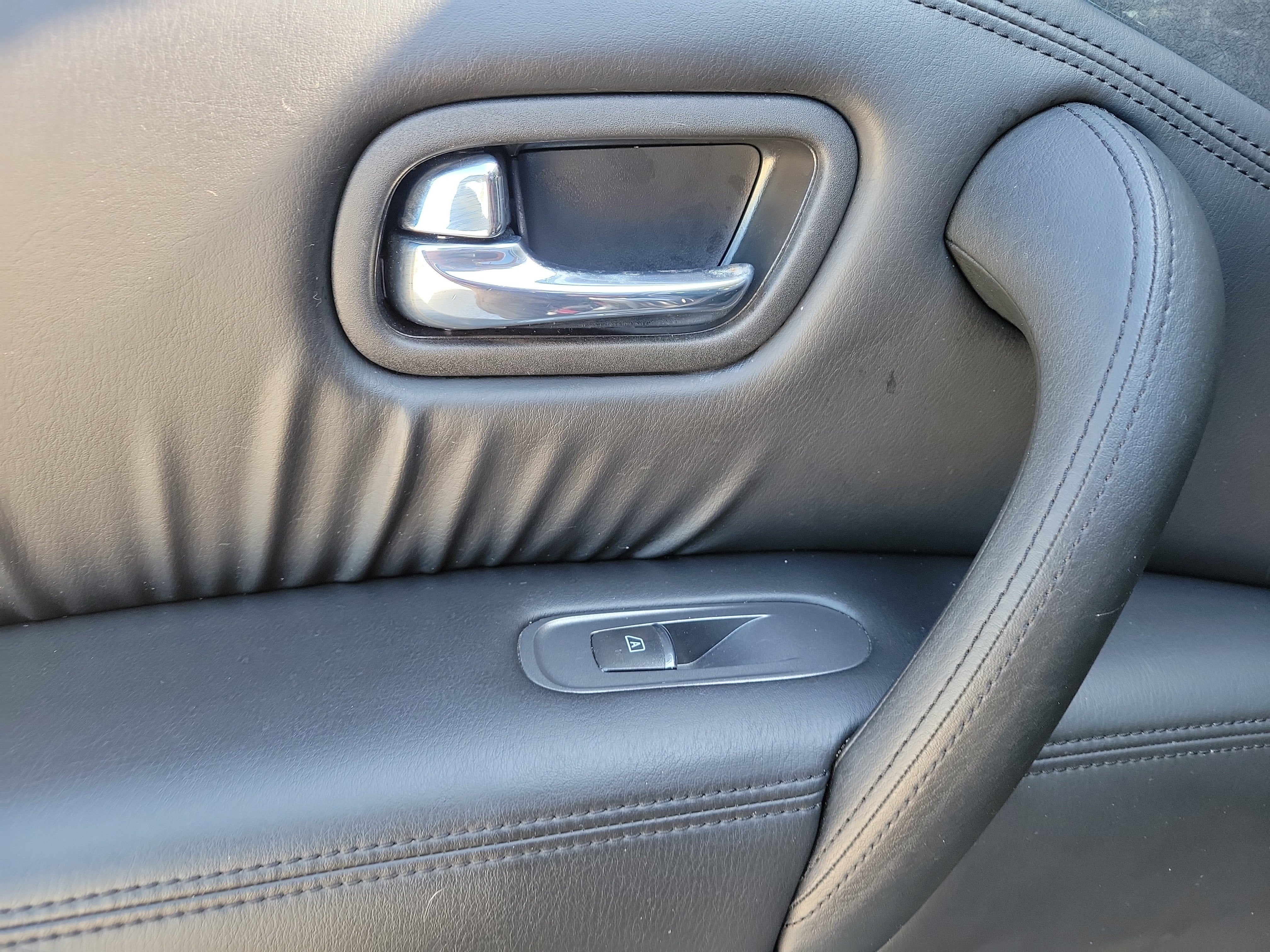 2023 Nissan Armada SV