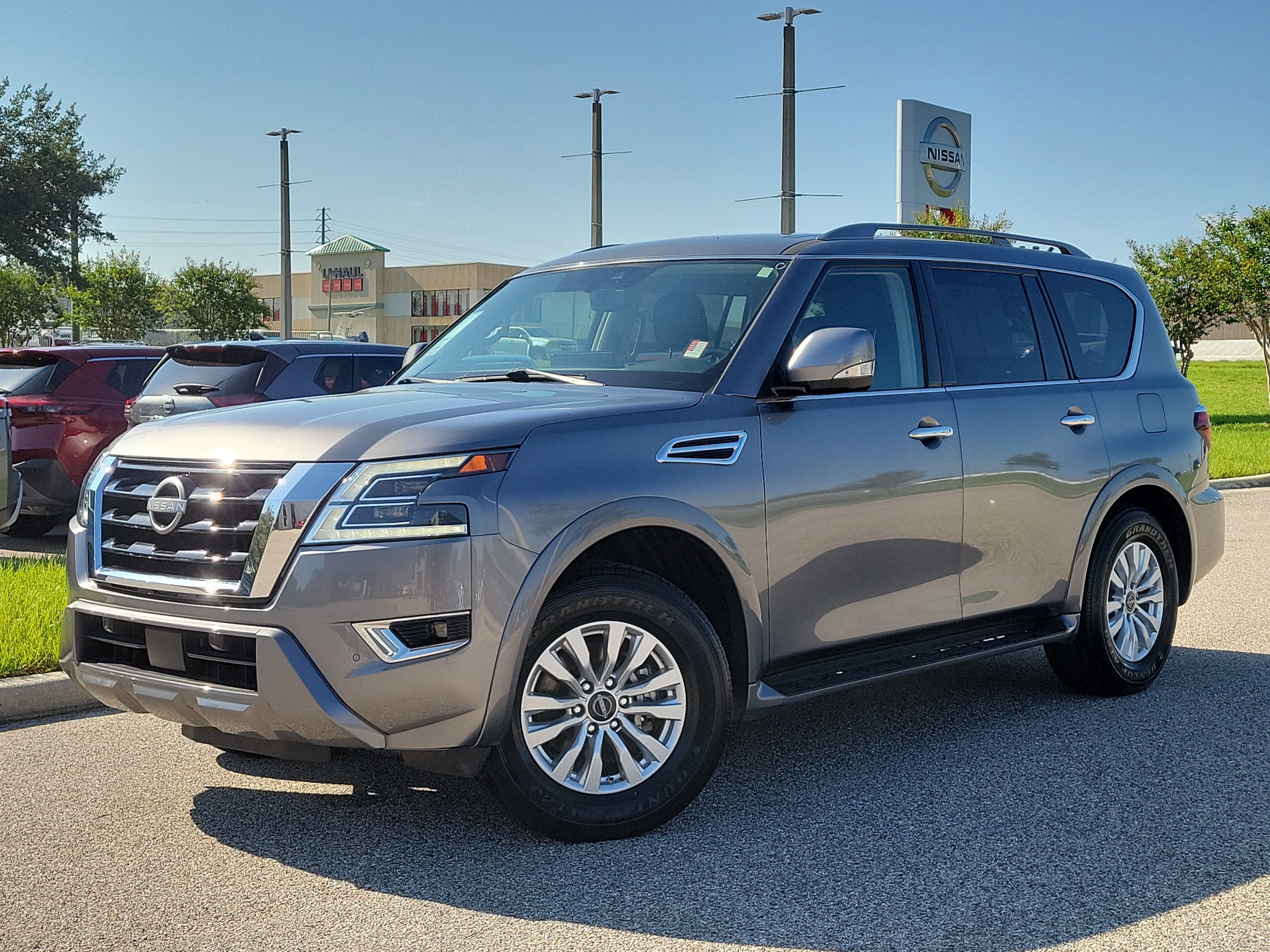 2023 Nissan Armada SV