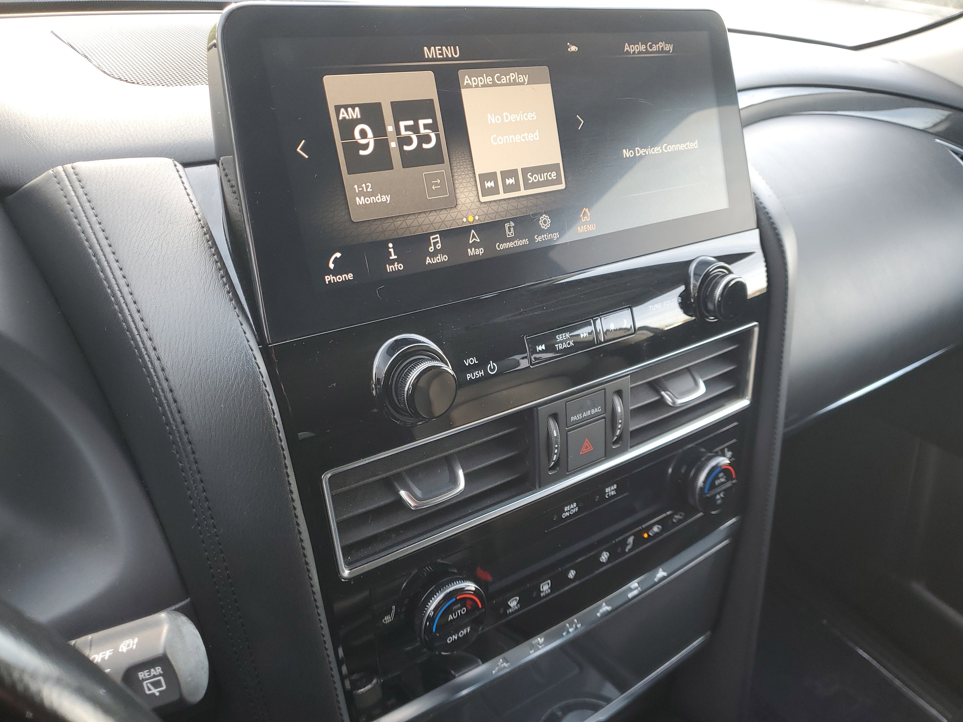 2021 Nissan Armada SV