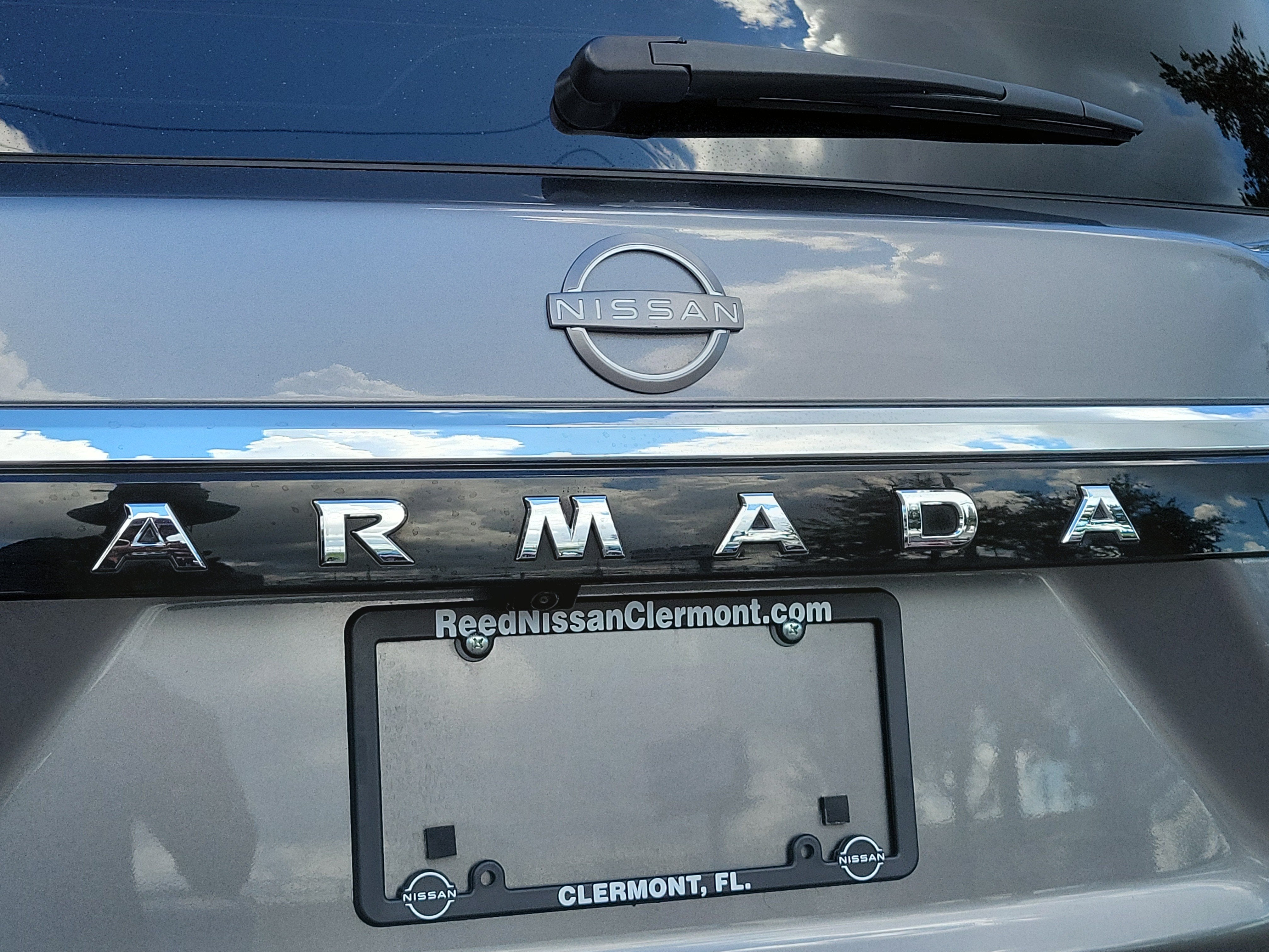 2023 Nissan Armada SV