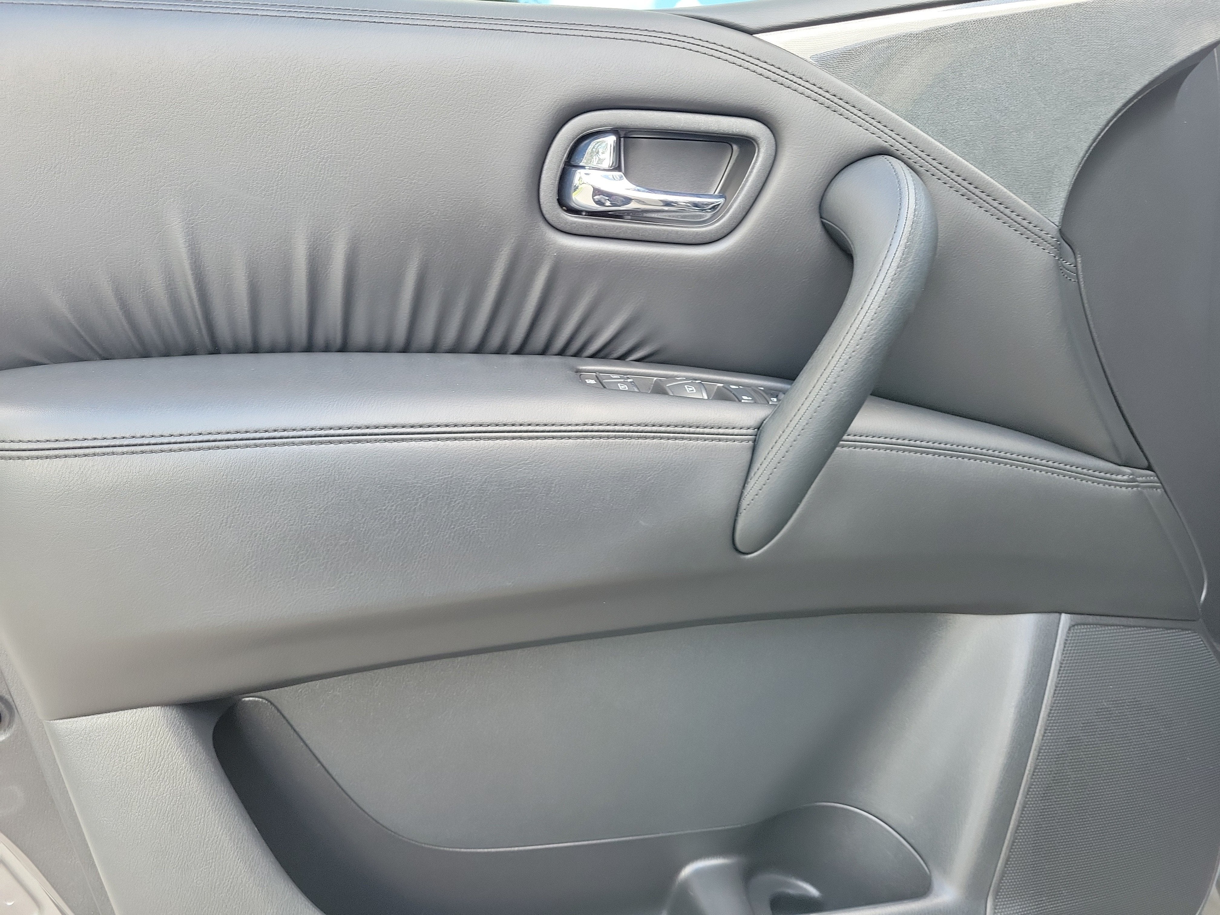 2023 Nissan Armada SV