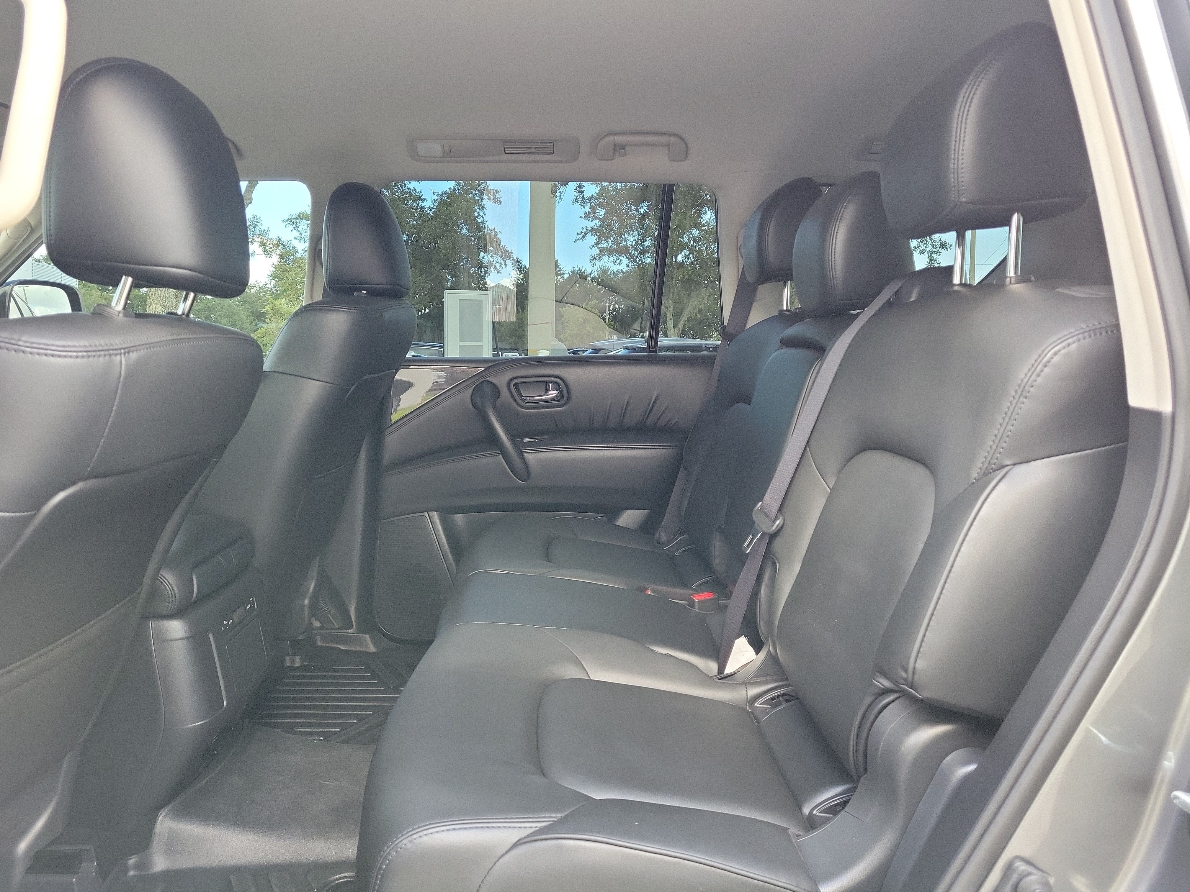 2023 Nissan Armada SV