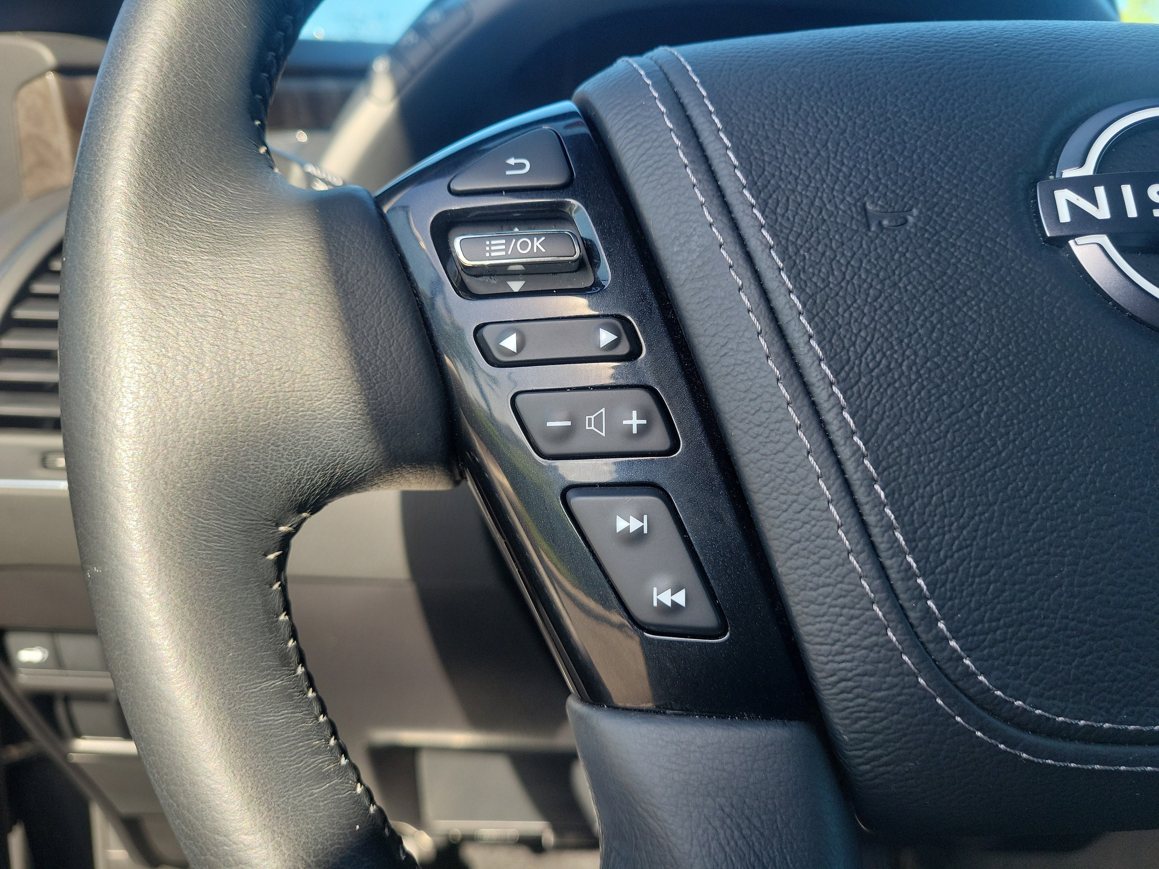 2023 Nissan Armada Platinum