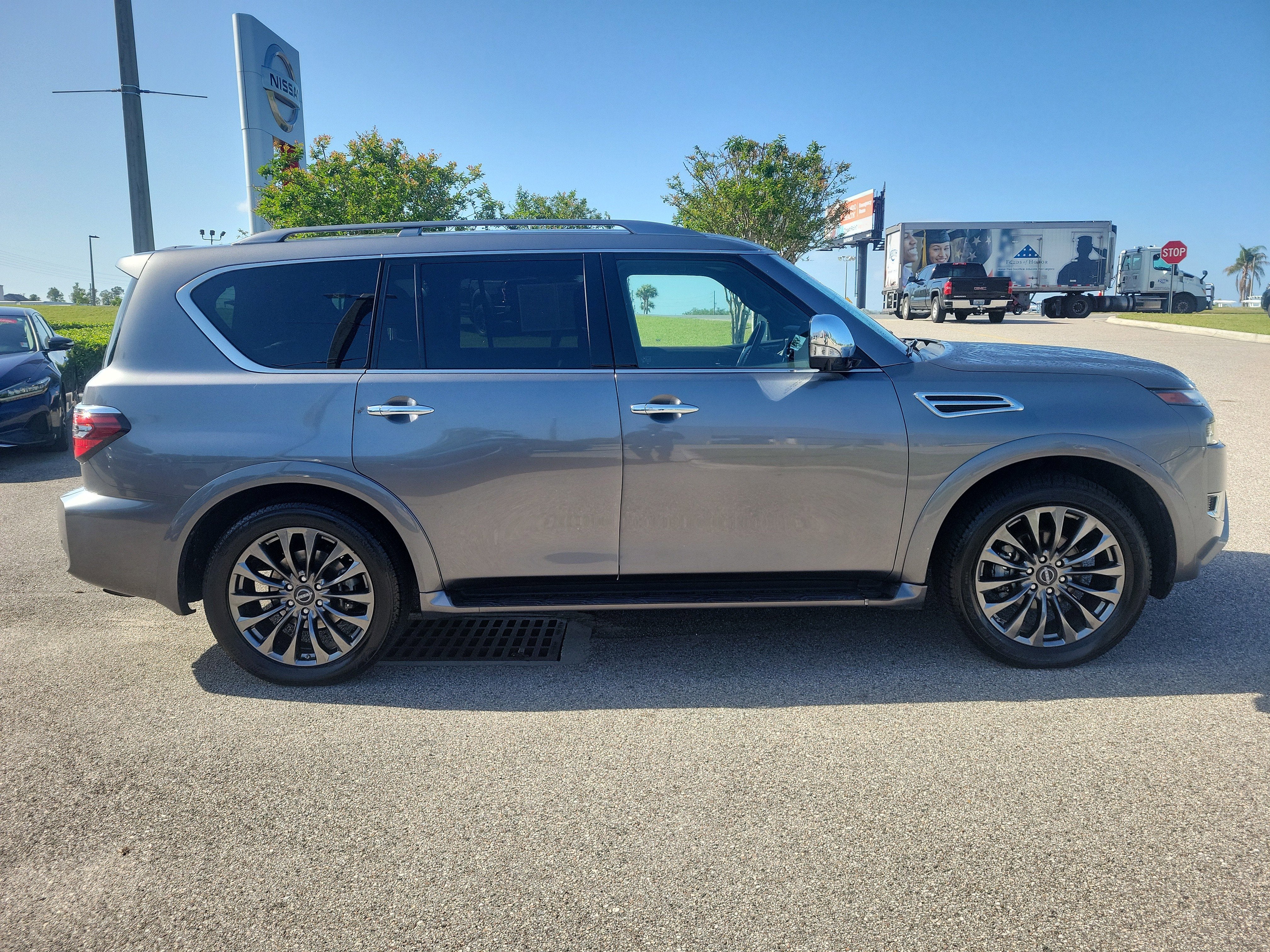 2023 Nissan Armada Platinum