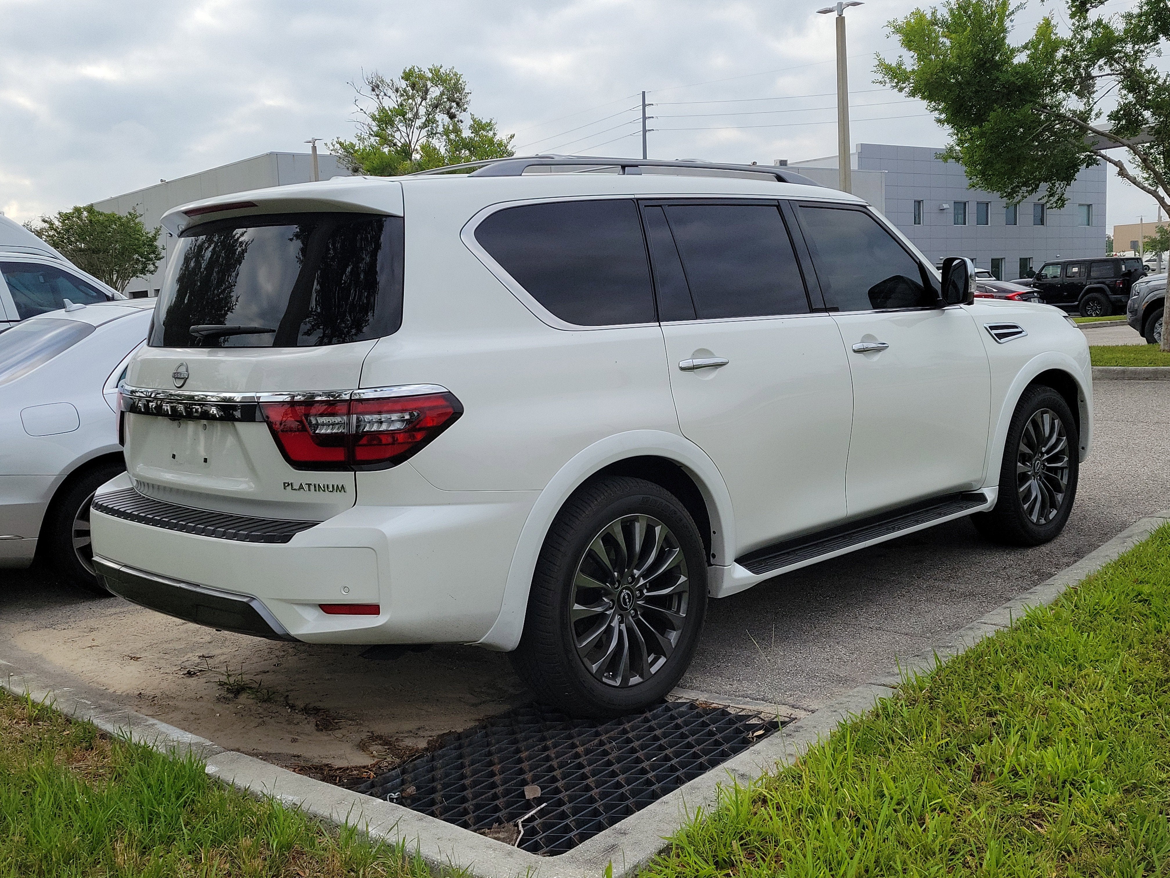 2023 Nissan Armada Platinum