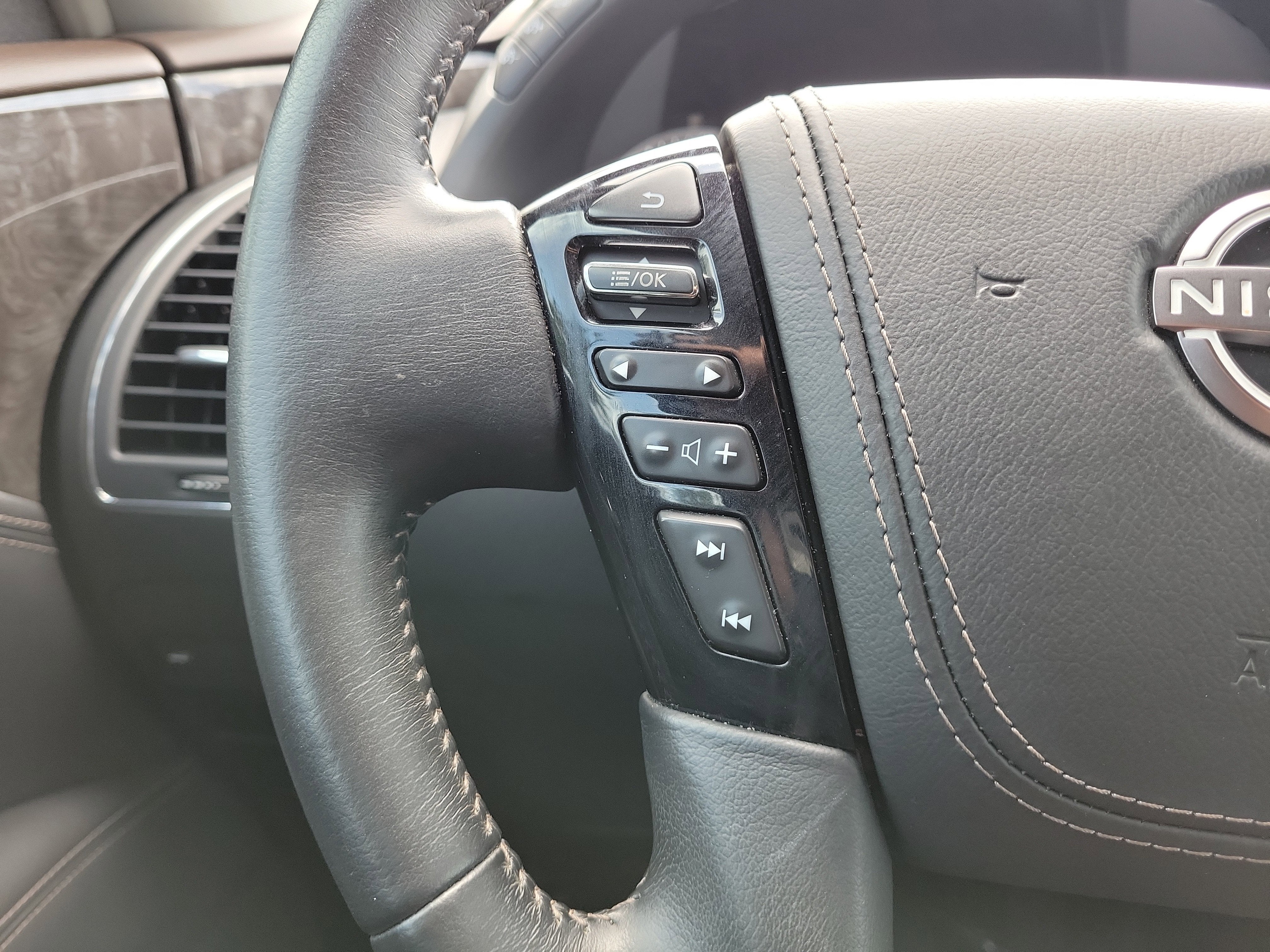 2021 Nissan Armada Platinum