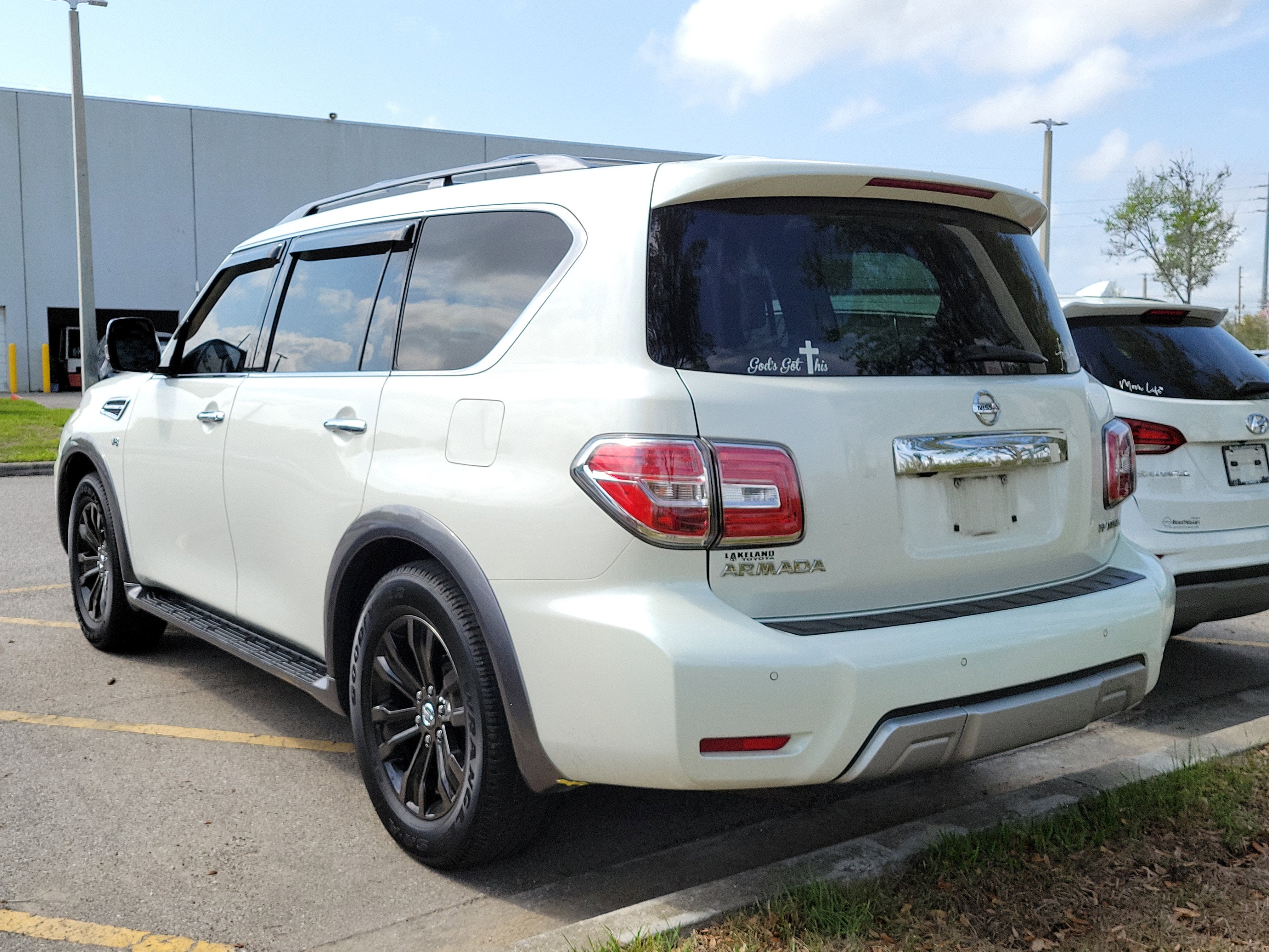 2017 Nissan Armada Platinum