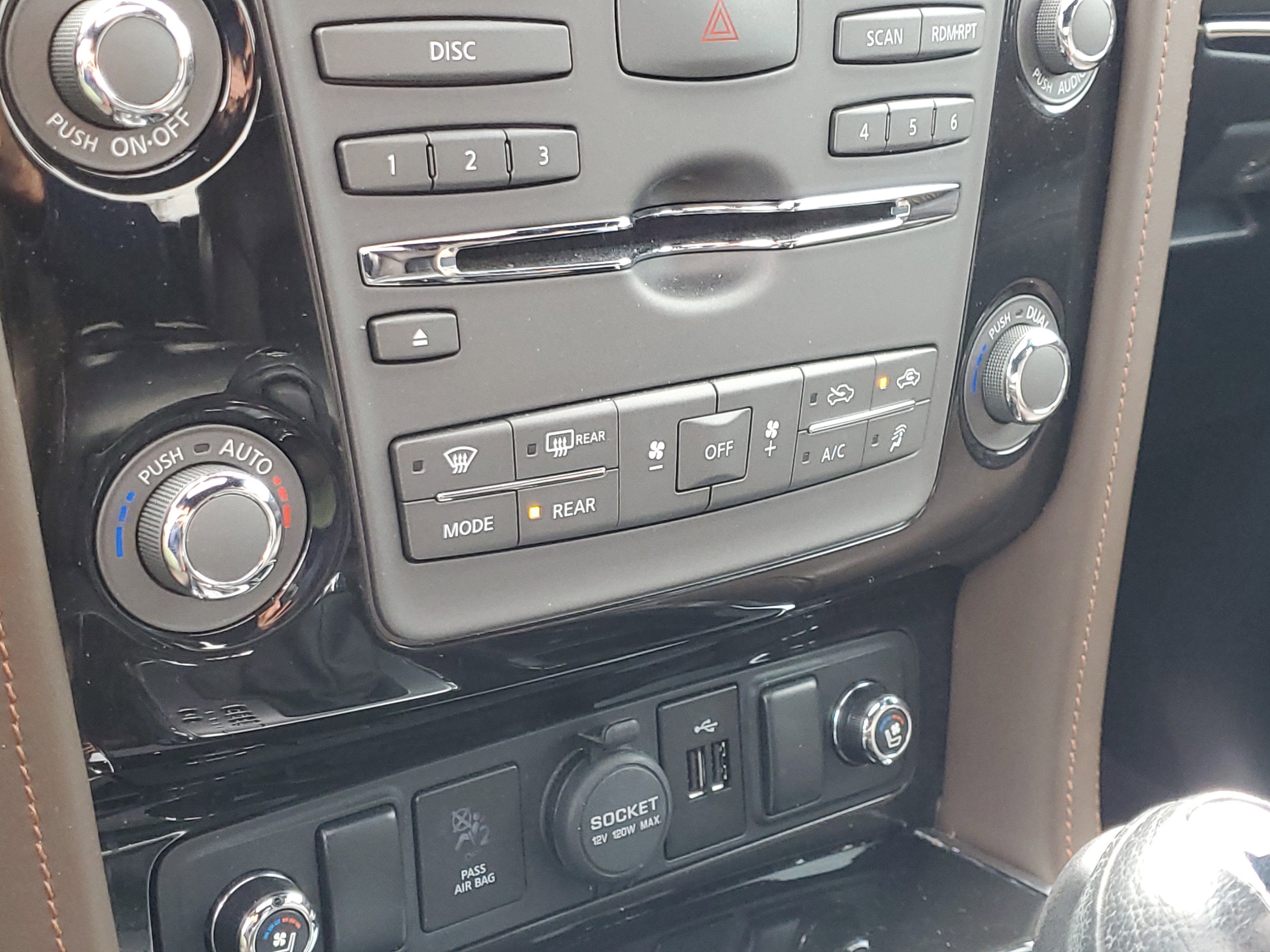 2020 Nissan Armada Platinum