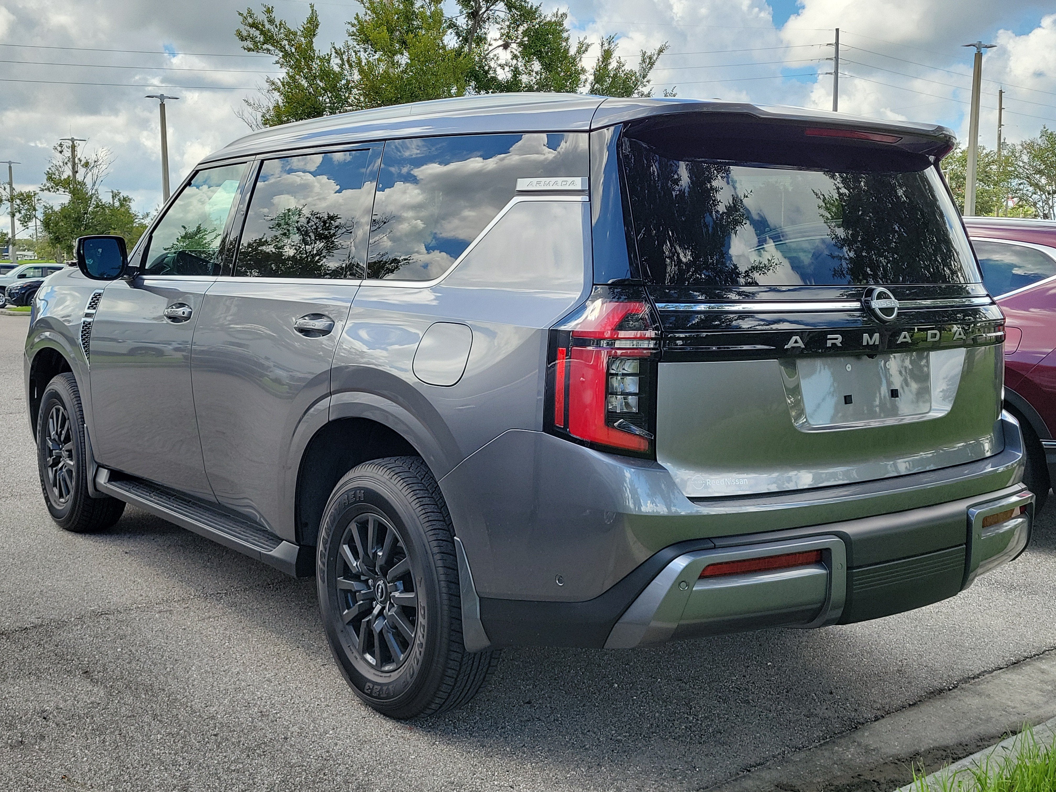 2026 Nissan Armada SV