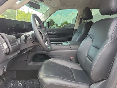 2025 Nissan Armada SV