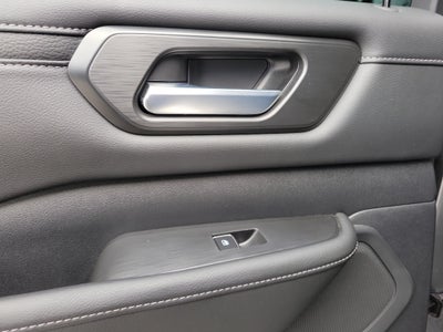 2025 Nissan Armada SV
