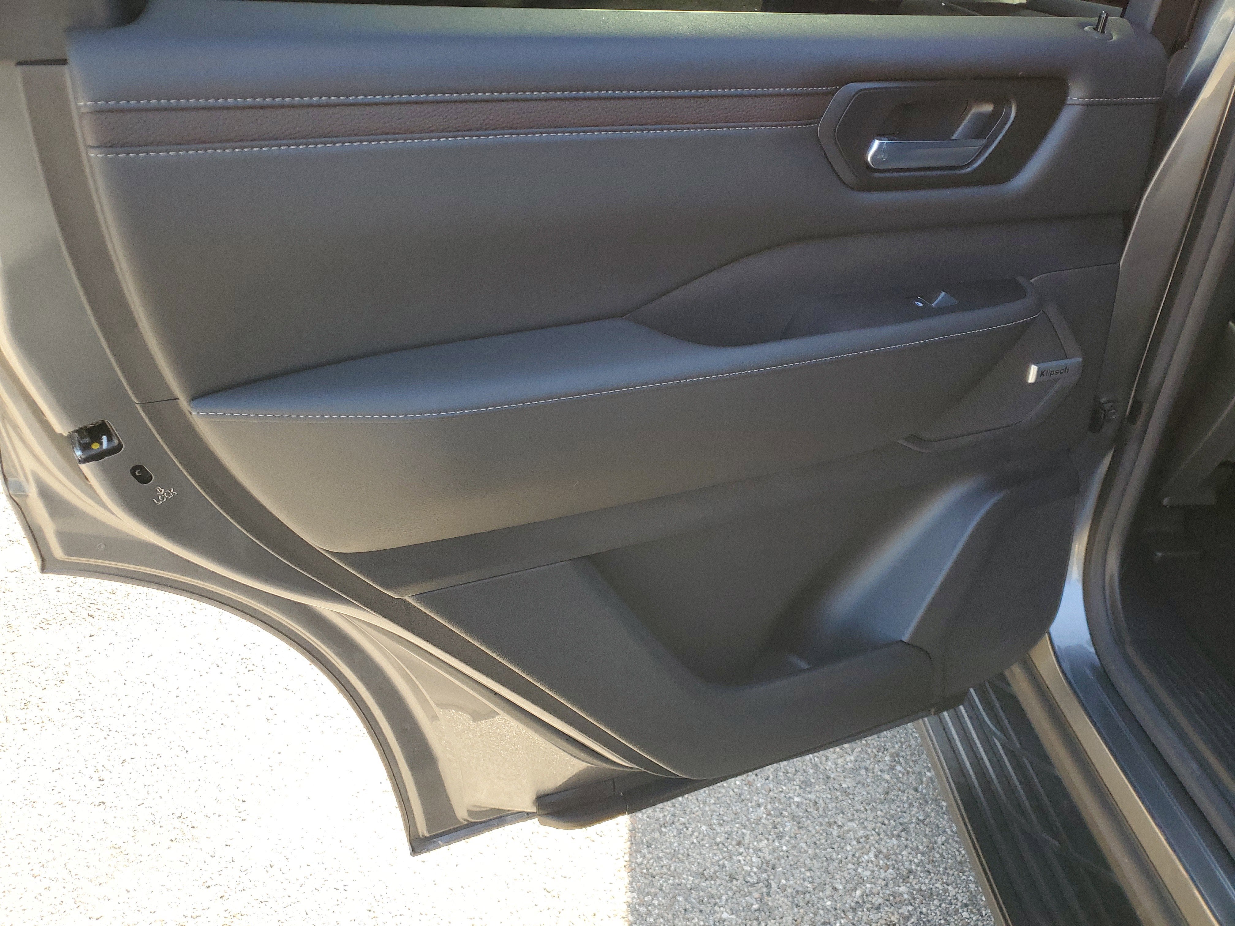 2025 Nissan Armada SL