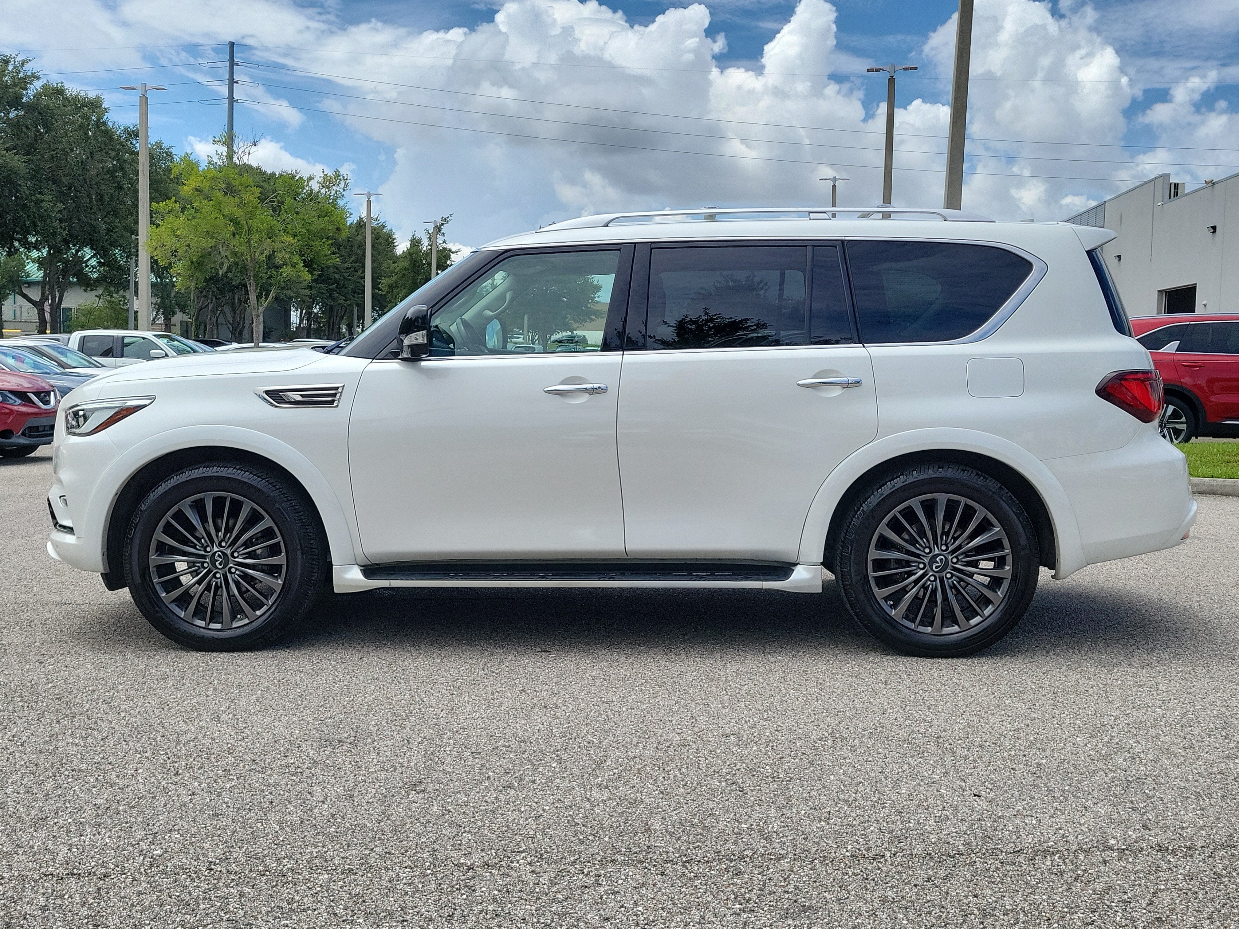2023 INFINITI QX80 PREMIUM SELECT