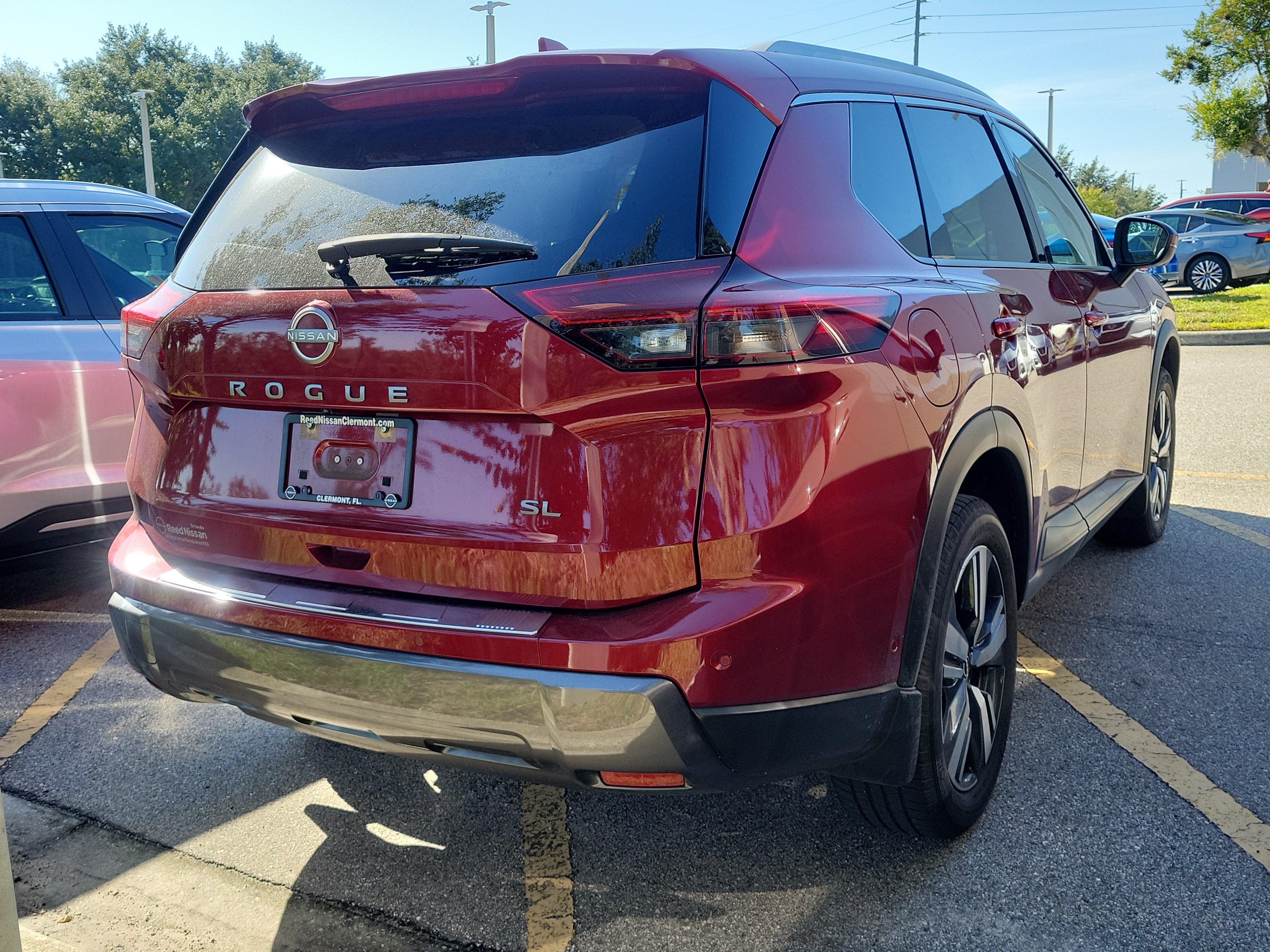 2025 Nissan Rogue SL