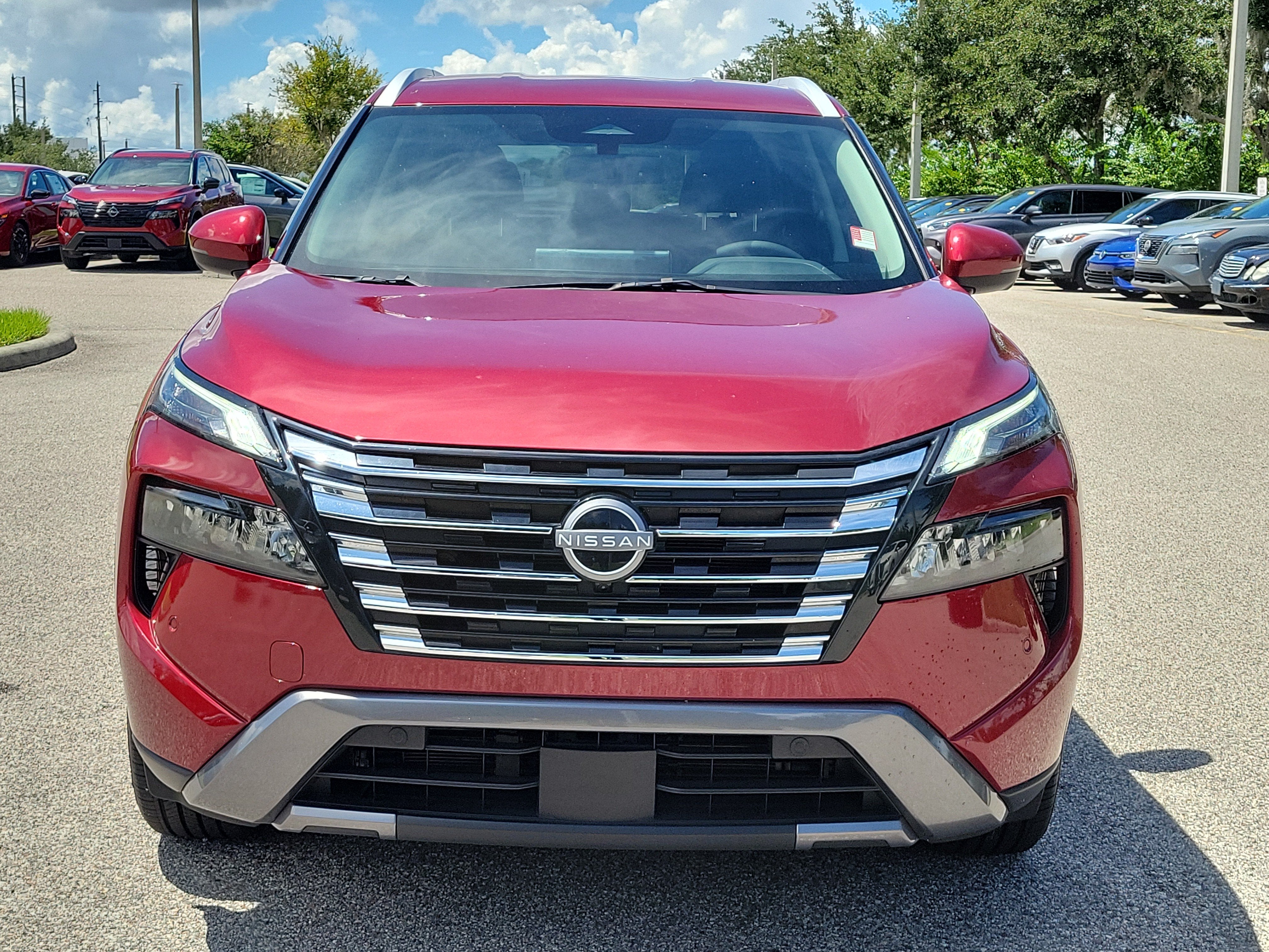 2025 Nissan Rogue SL