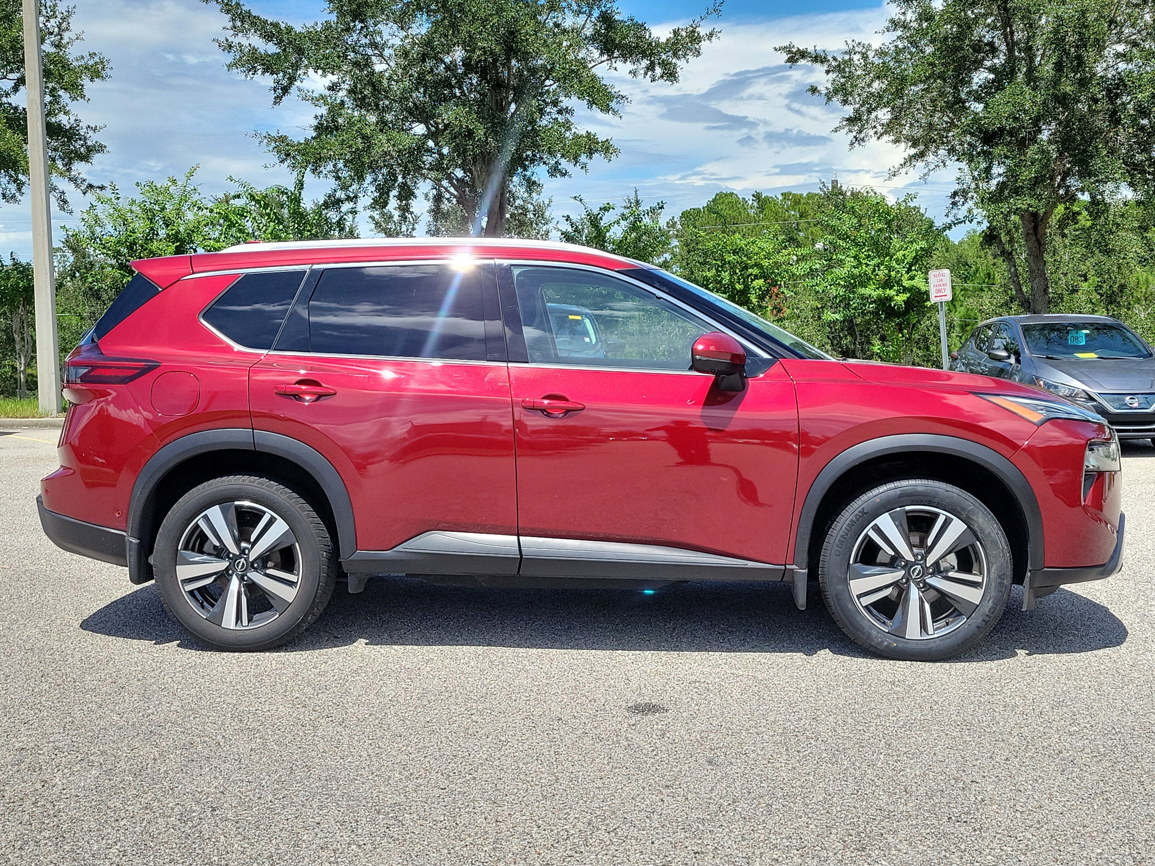 2025 Nissan Rogue SL