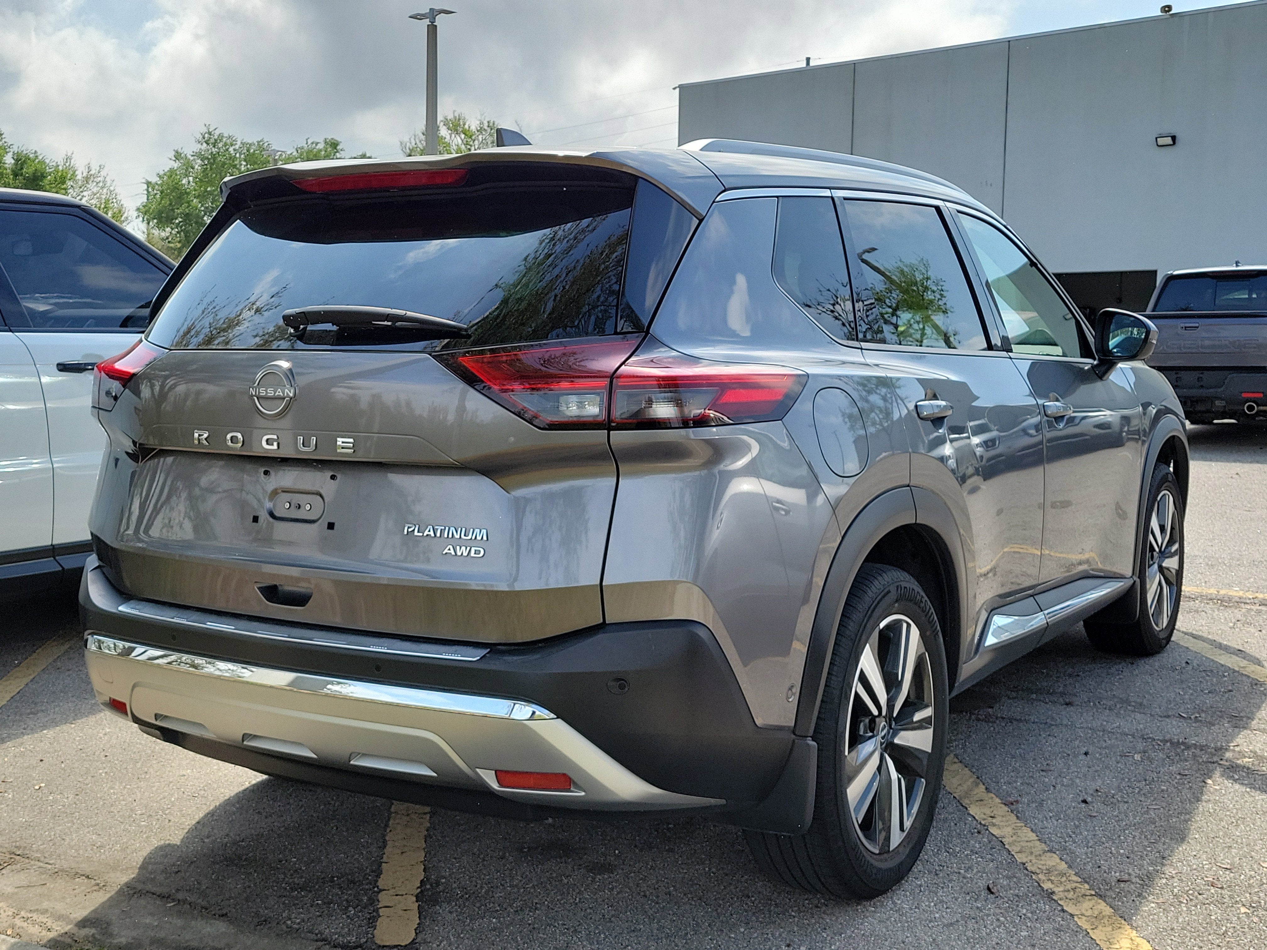 2023 Nissan Rogue Platinum