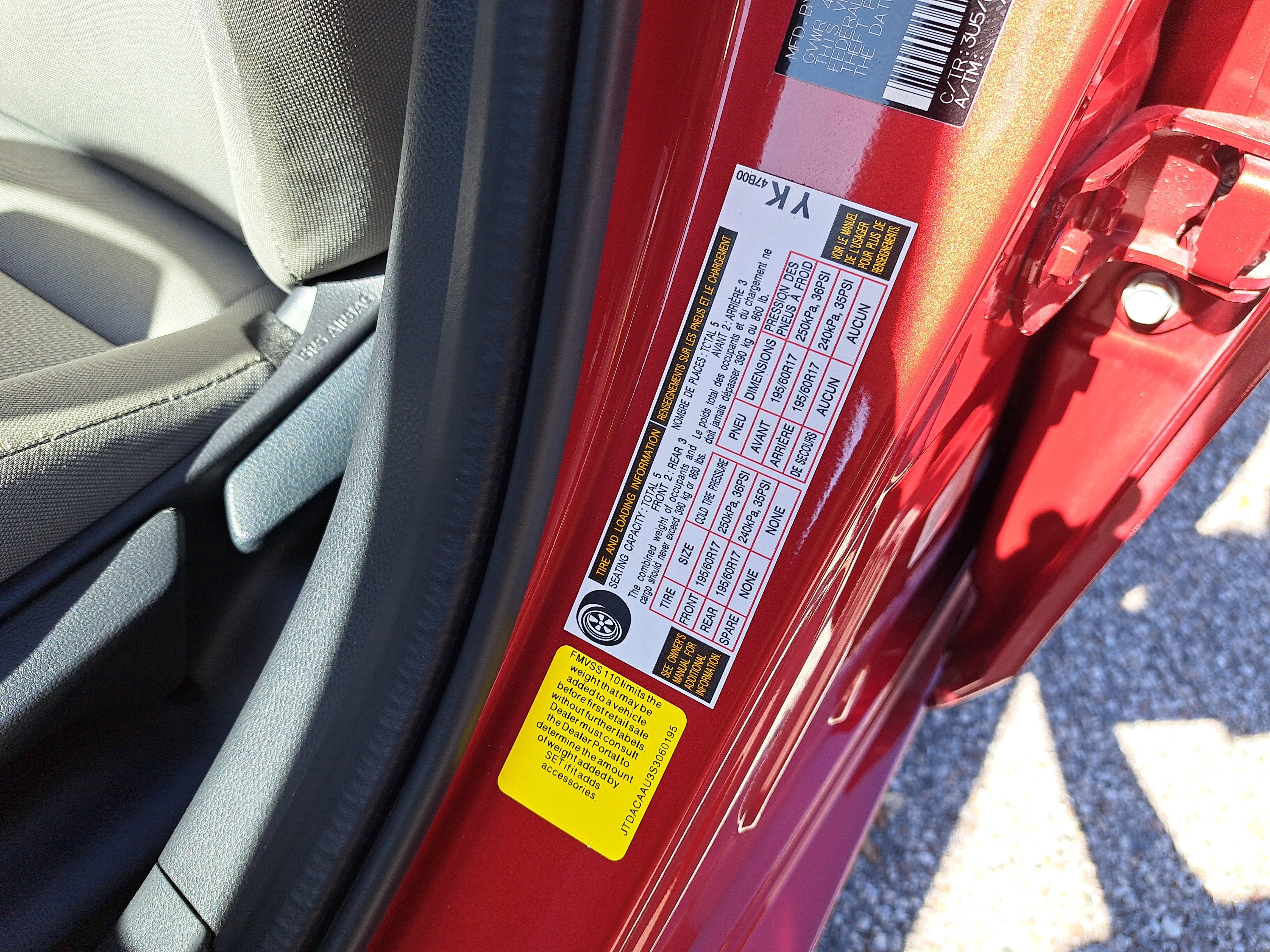 2025 Toyota Prius LE