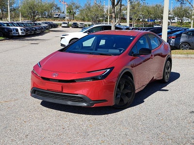 2025 Toyota Prius LE