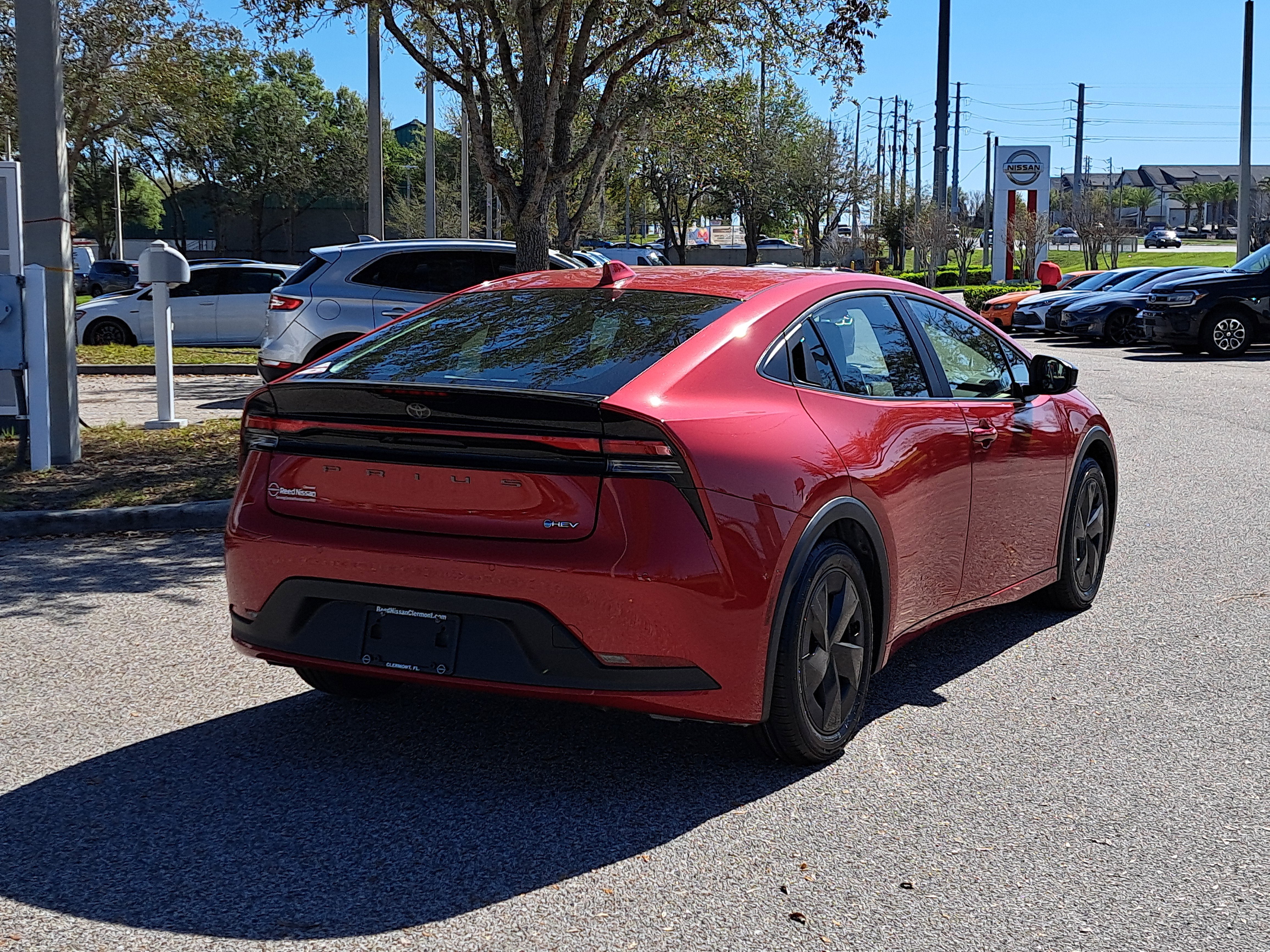 2025 Toyota Prius LE