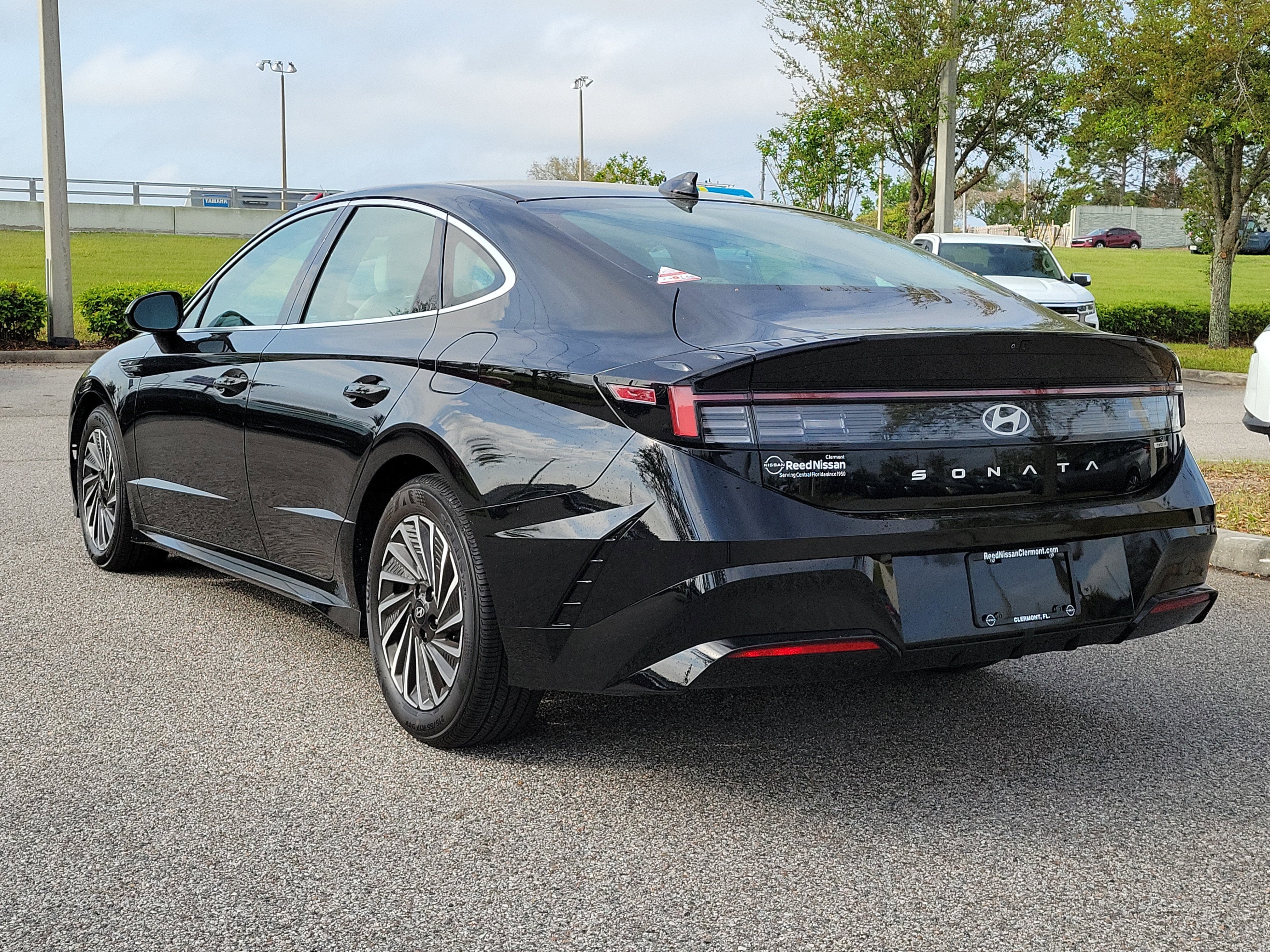 2025 Hyundai Sonata Hybrid SEL