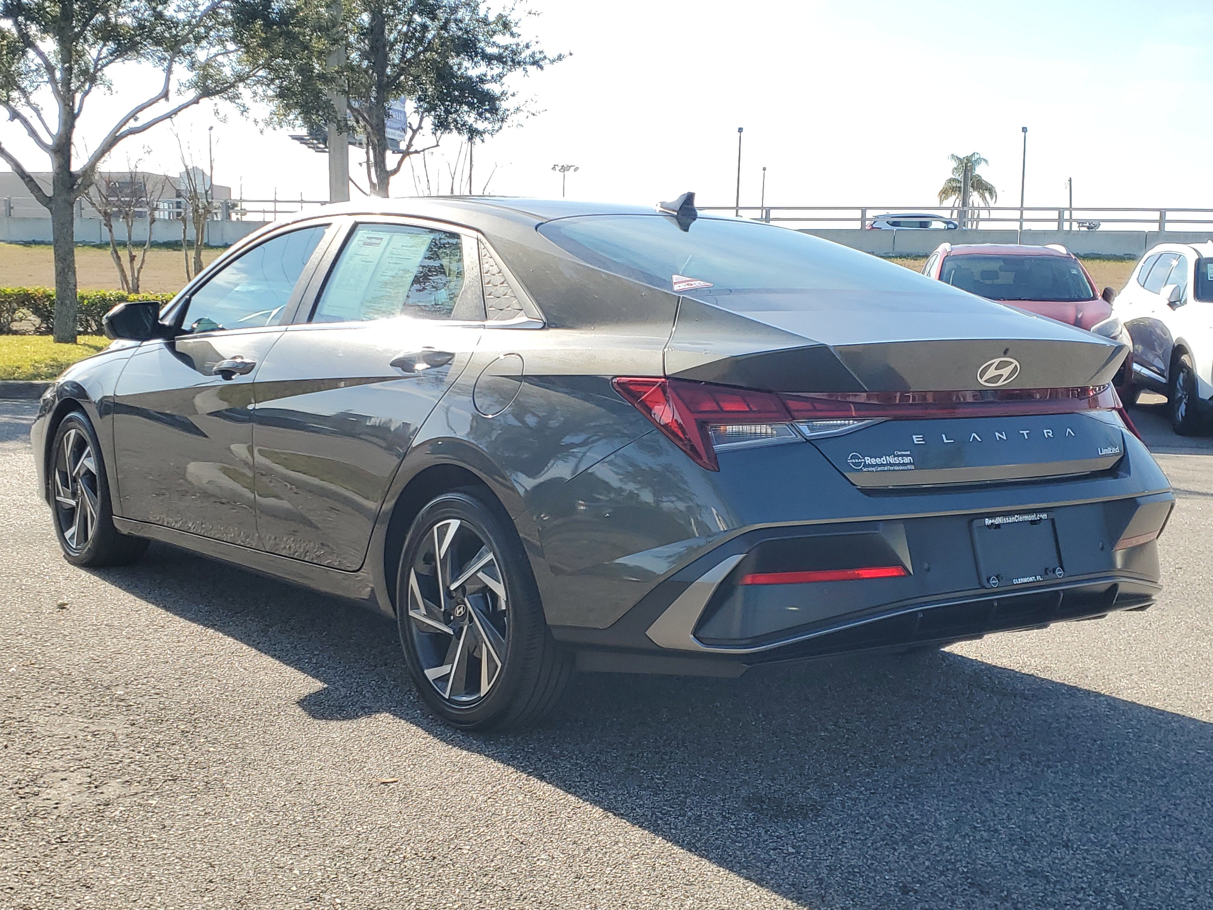 2024 Hyundai Elantra Limited