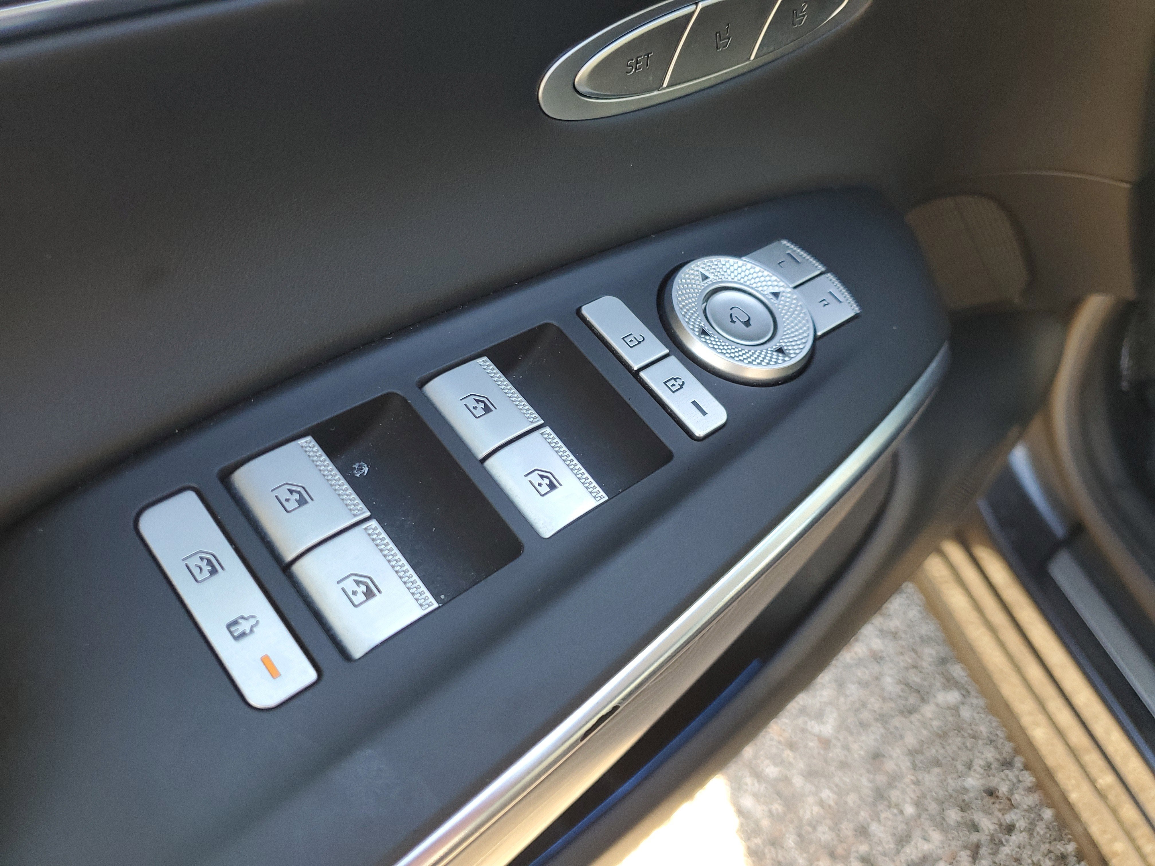 2022 Genesis GV70 2.5T