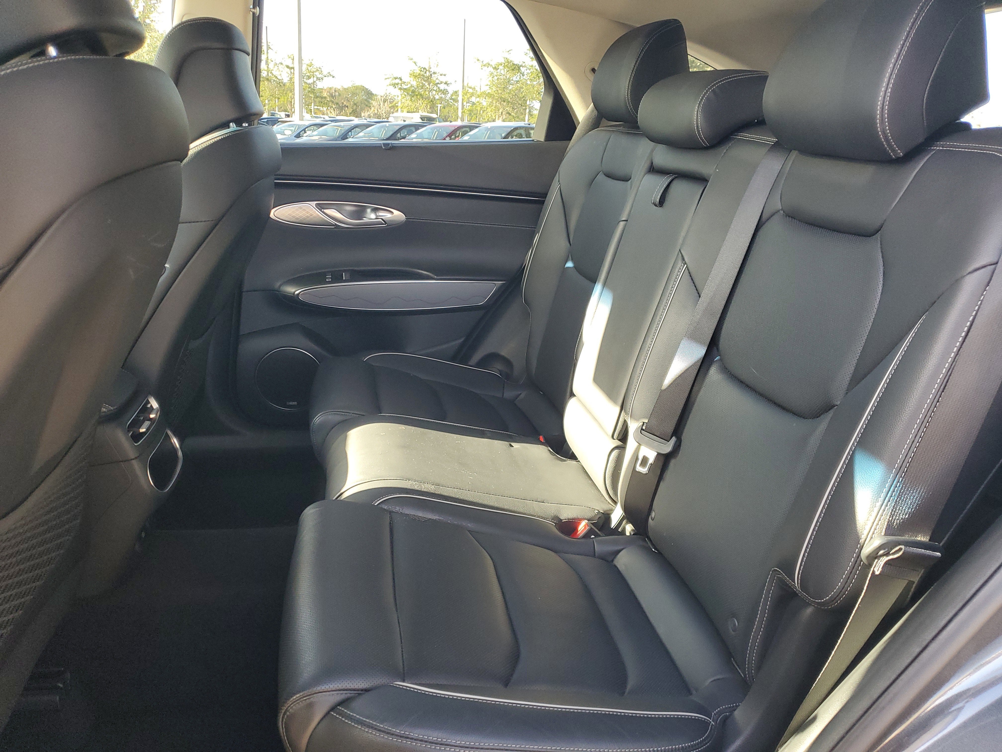 2022 Genesis GV70 2.5T