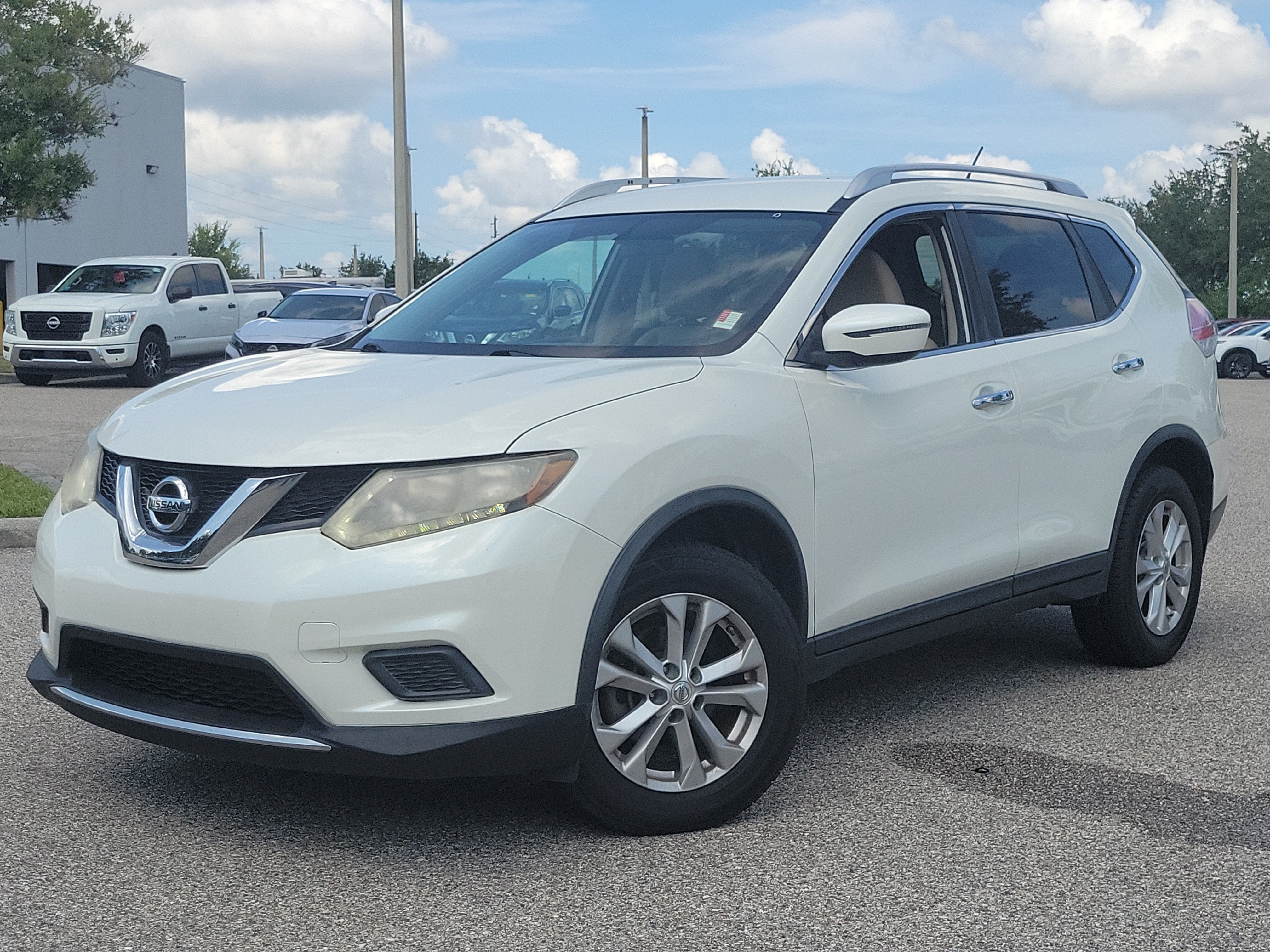 2016 Nissan Rogue SV