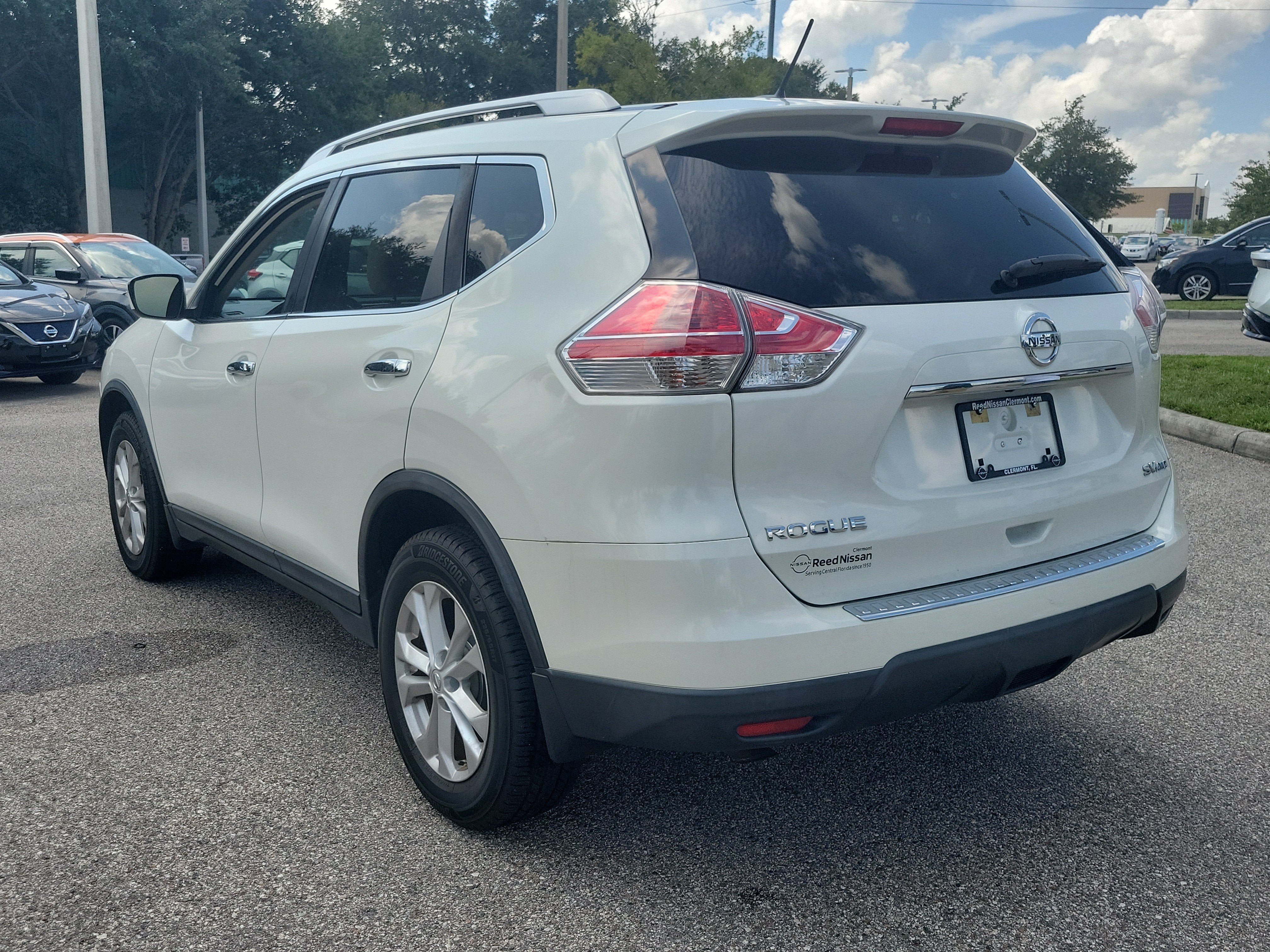 2016 Nissan Rogue SV