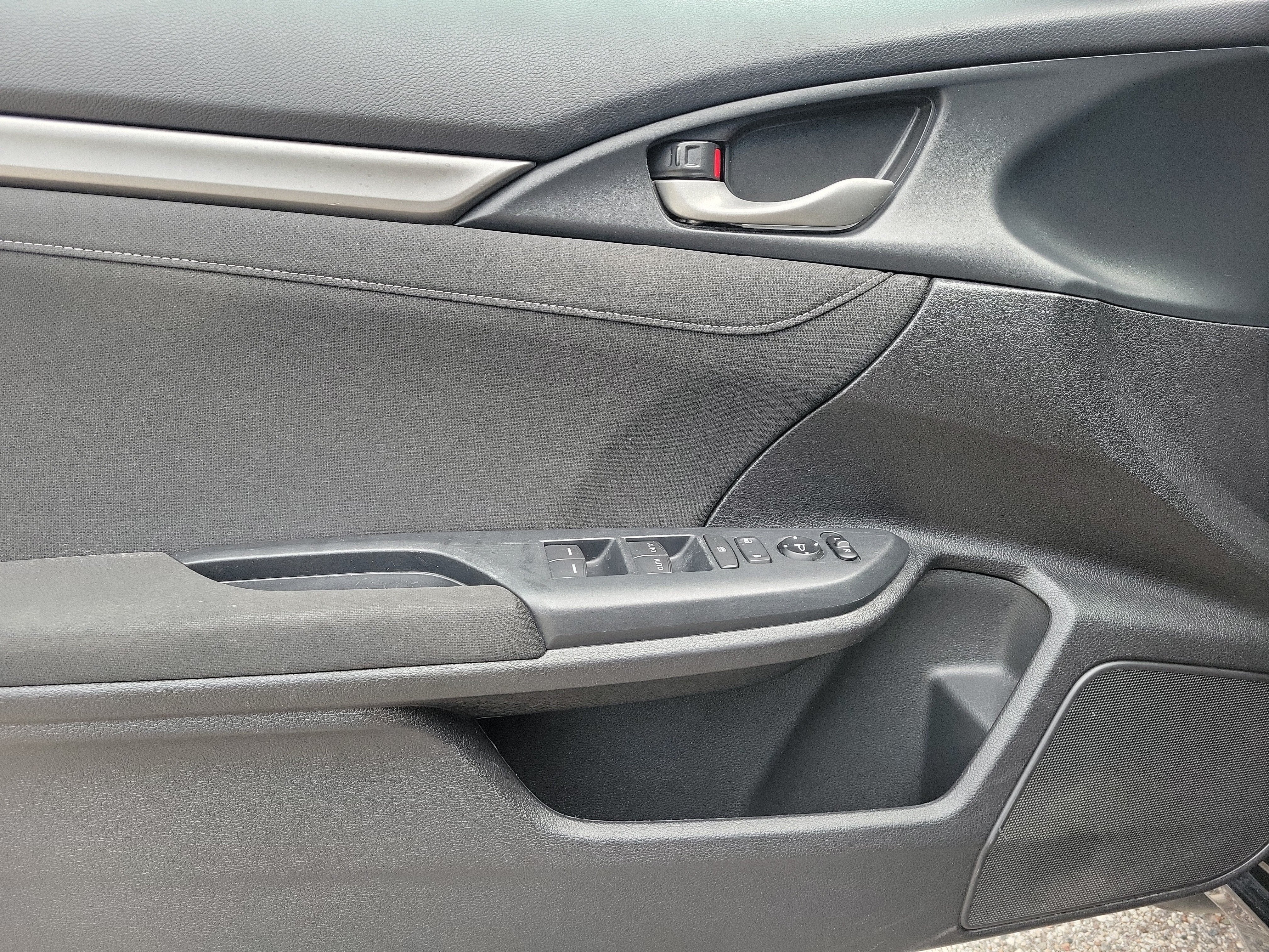 2018 Honda Civic Hatchback EX