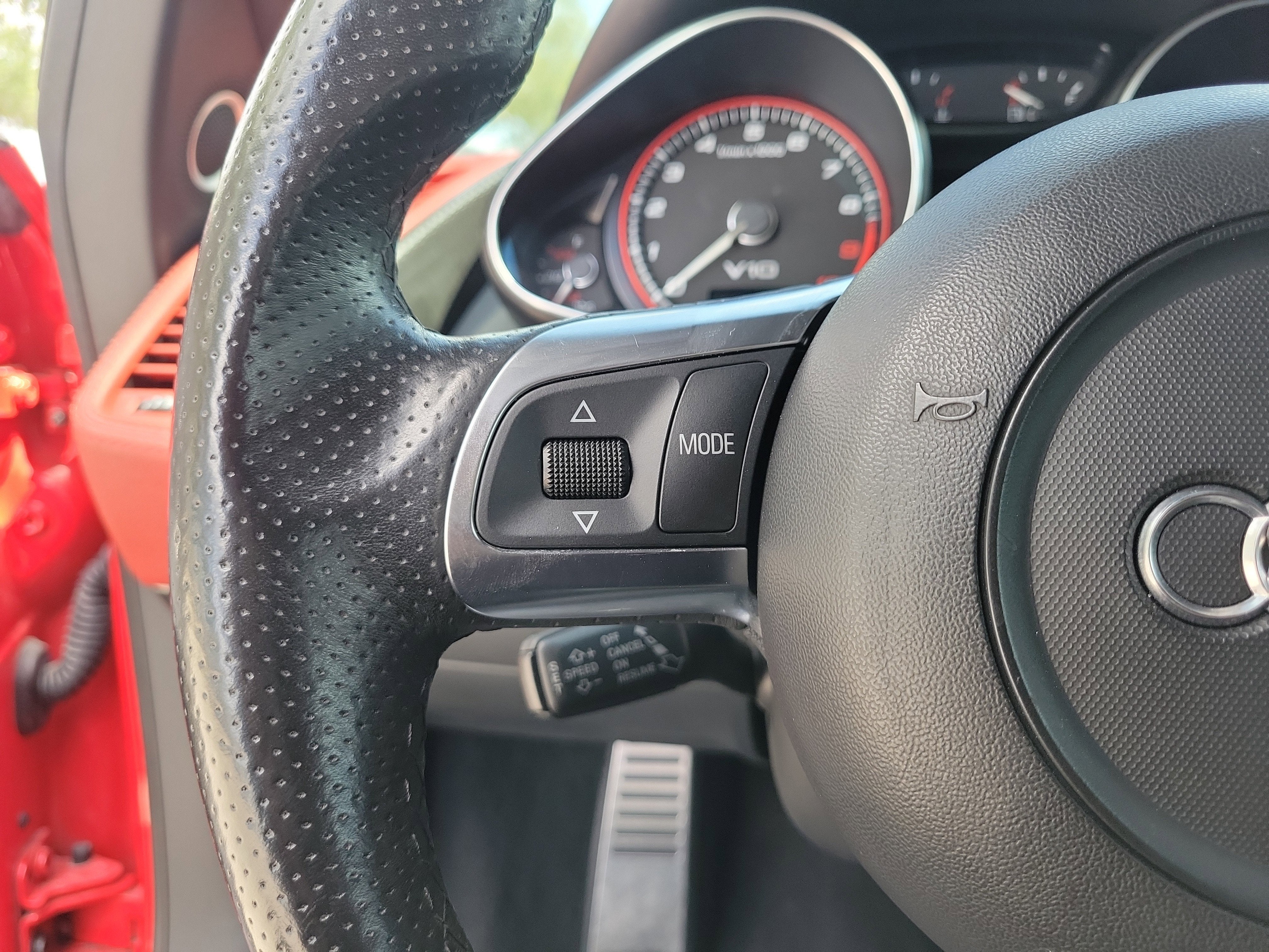 2011 Audi R8 5.2L